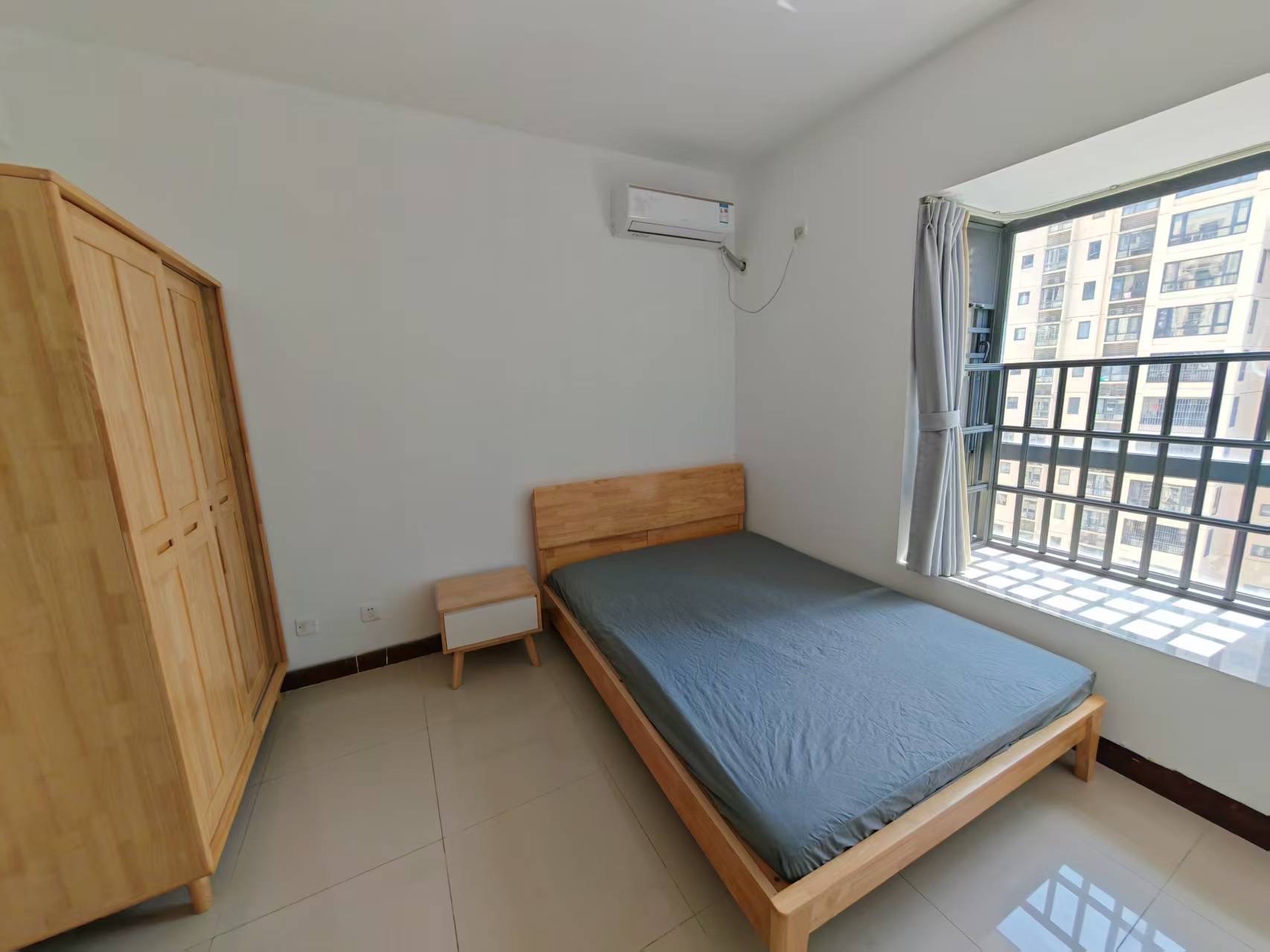 美舍嘉苑一期  4室2厅2卫    3500.0元/月室内图