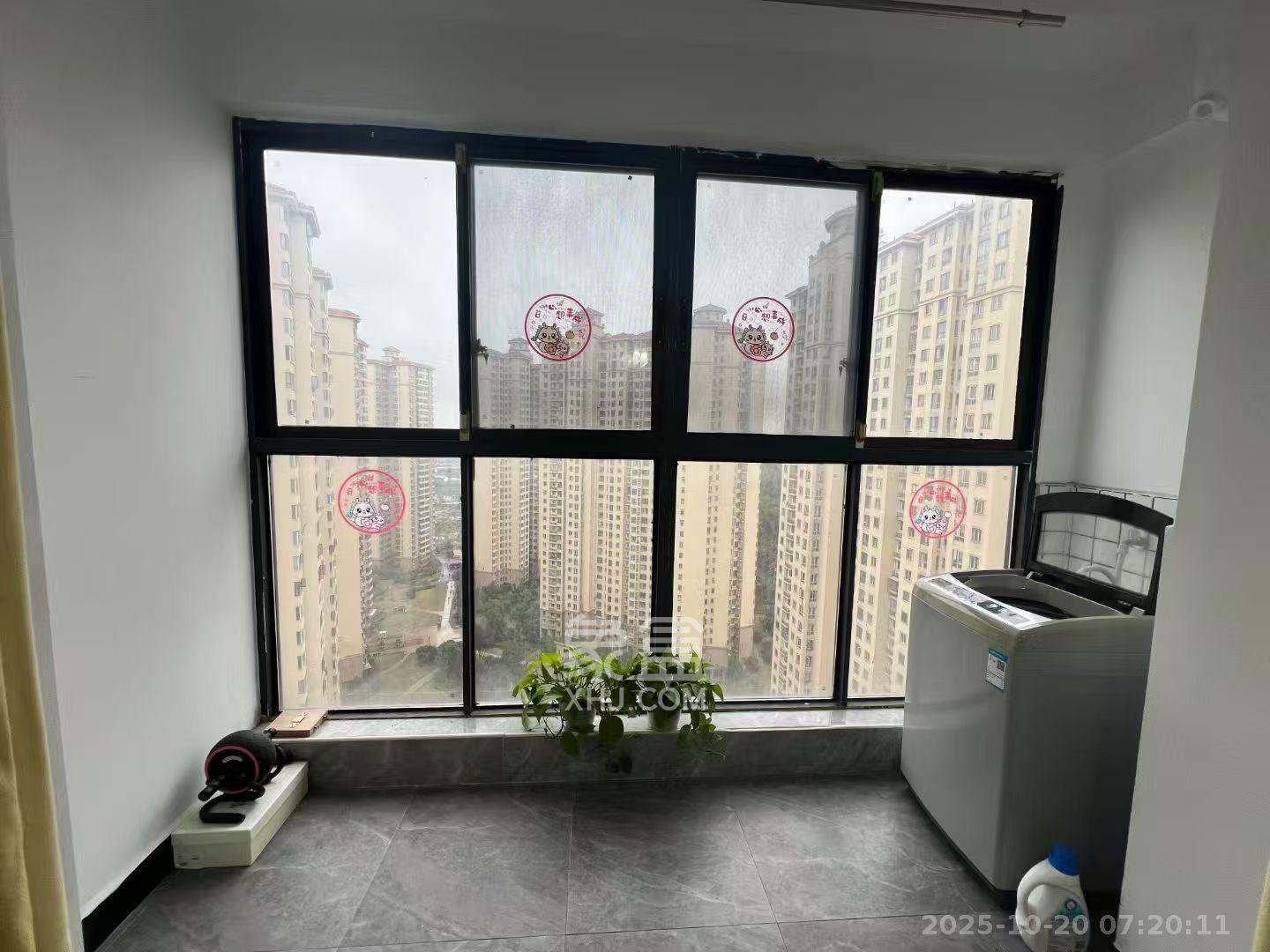 钱隆世家  1室0厅0卫    1400.0元/月 钱隆世家  1室0厅0卫    1400.0元/月室内图