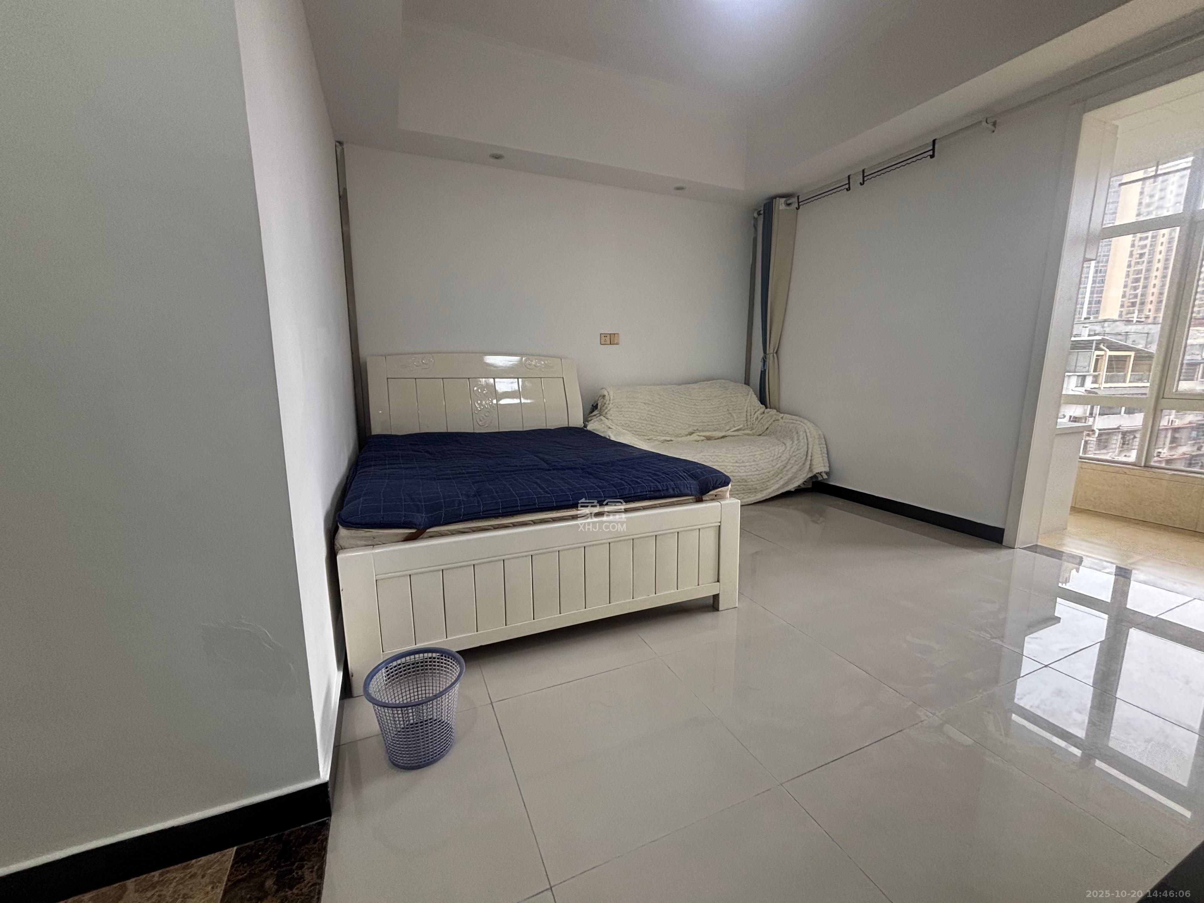 金鼎公园尚 1室1厅1卫 1100.0元/月 金鼎公园尚 1室1厅1卫 1100.0元/月室内图