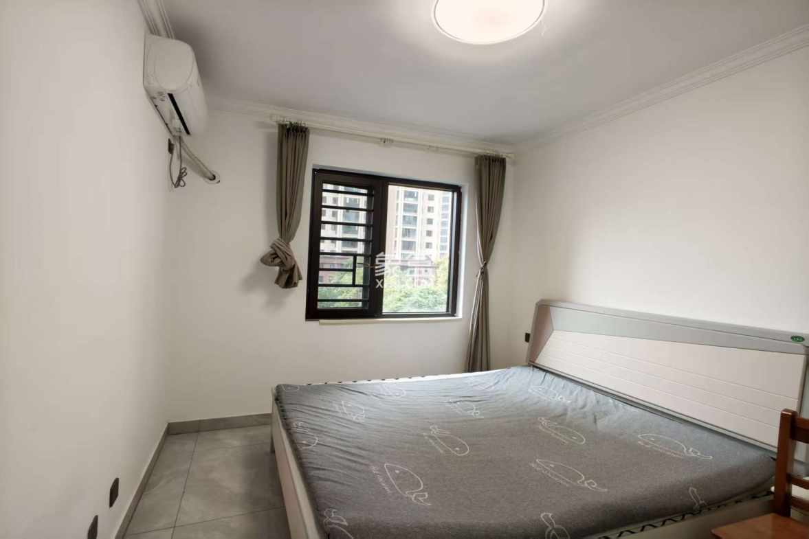 中城苑  3室1厅1卫    2700.0元/月 中城苑  3室1厅1卫    2700.0元/月户型图