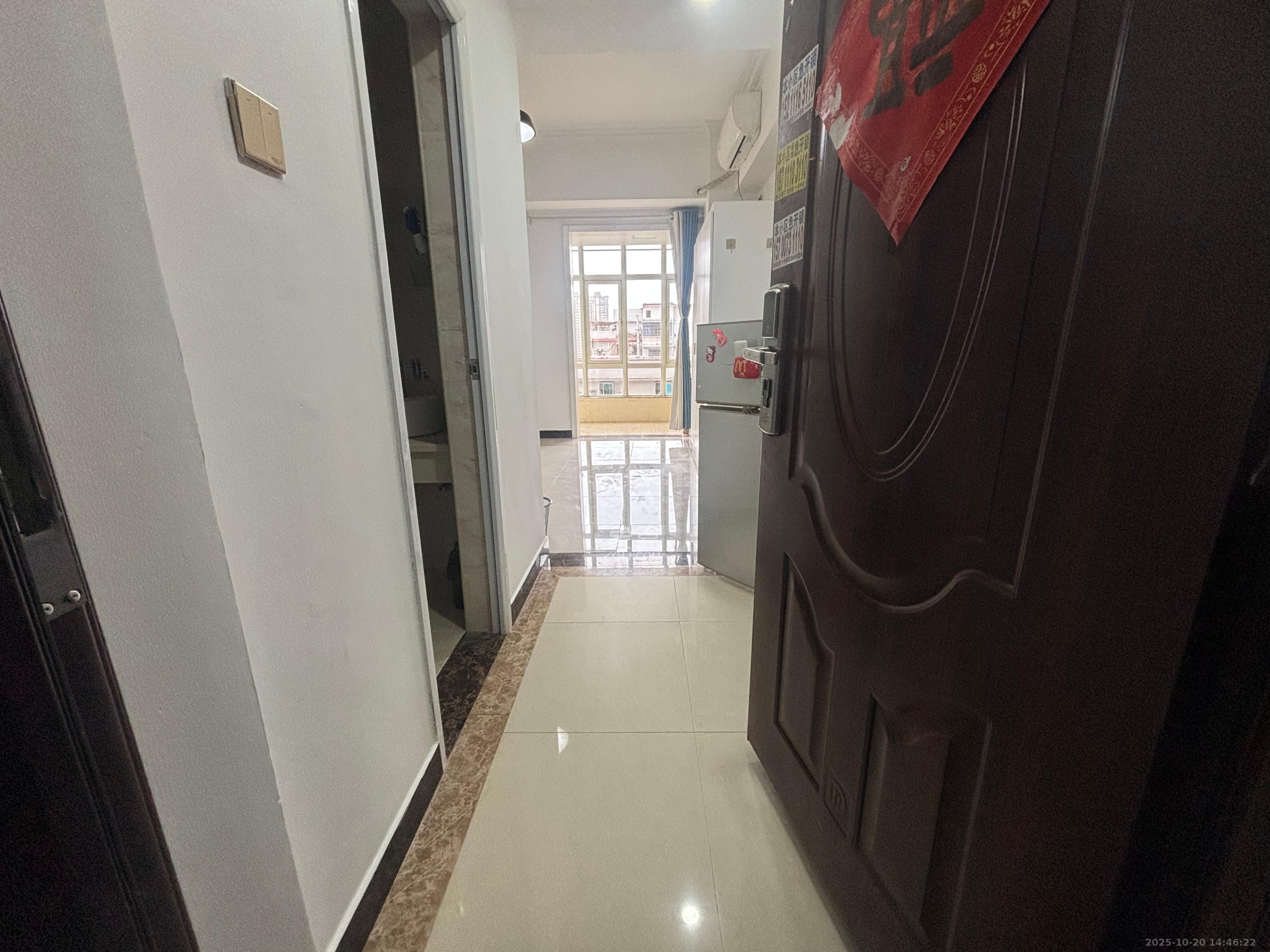 金鼎公园尚 1室1厅1卫 1100.0元/月 金鼎公园尚 1室1厅1卫 1100.0元/月室内图