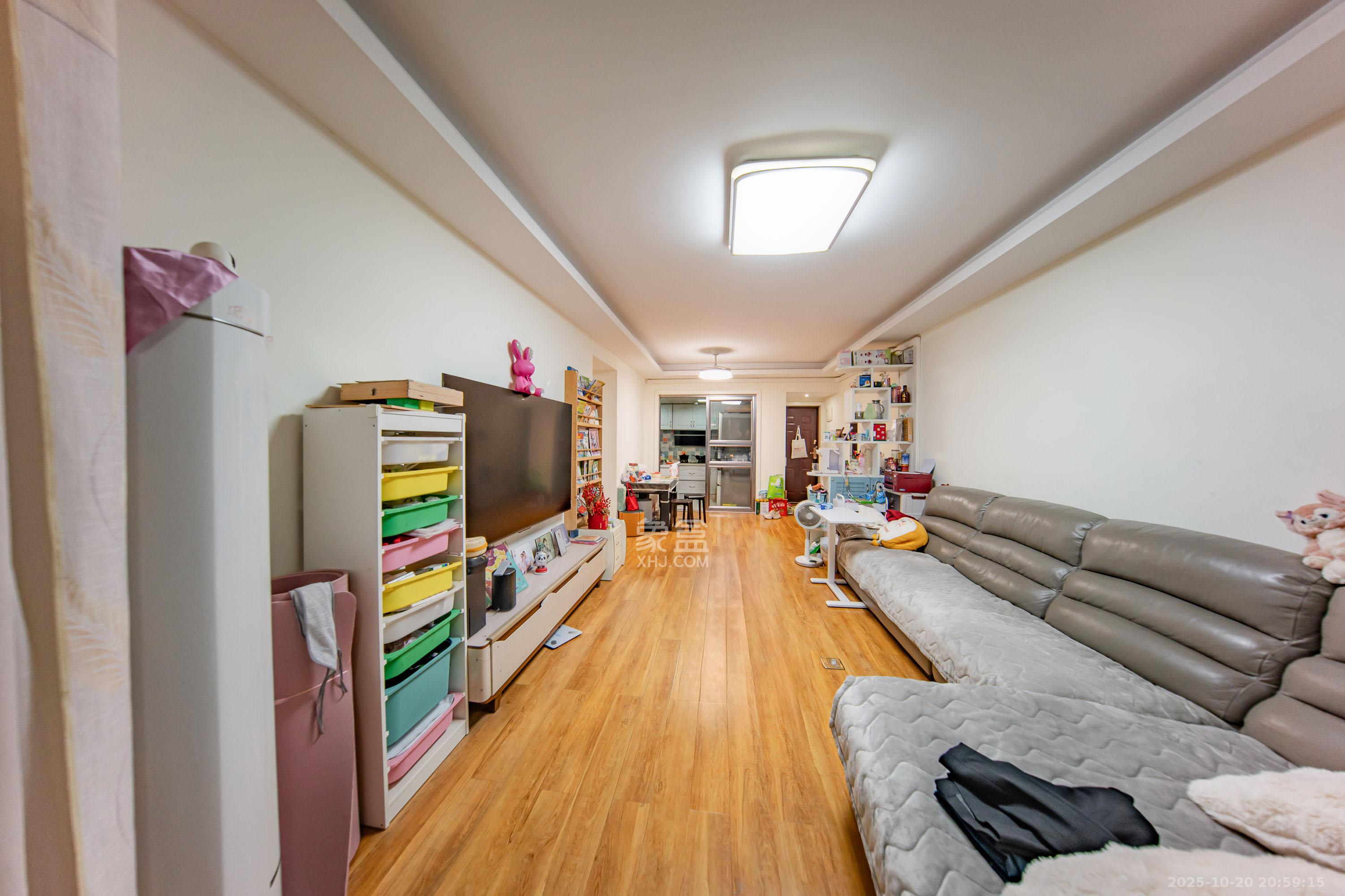 华润橡树湾  3室2厅1卫    75.0万