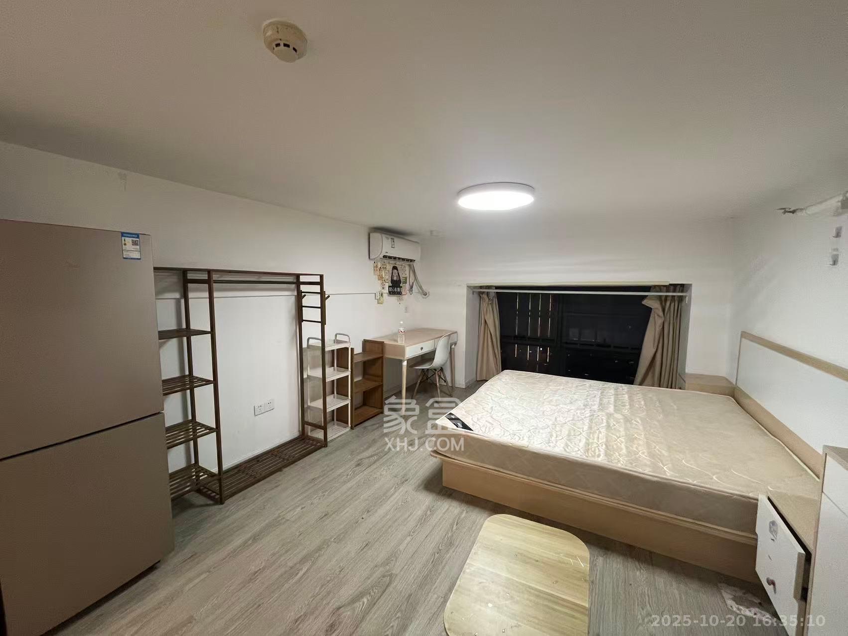 龙湖新壹城 1室1厅1卫 1400.0元/月 龙湖新壹城 1室1厅1卫 1400.0元/月室内图