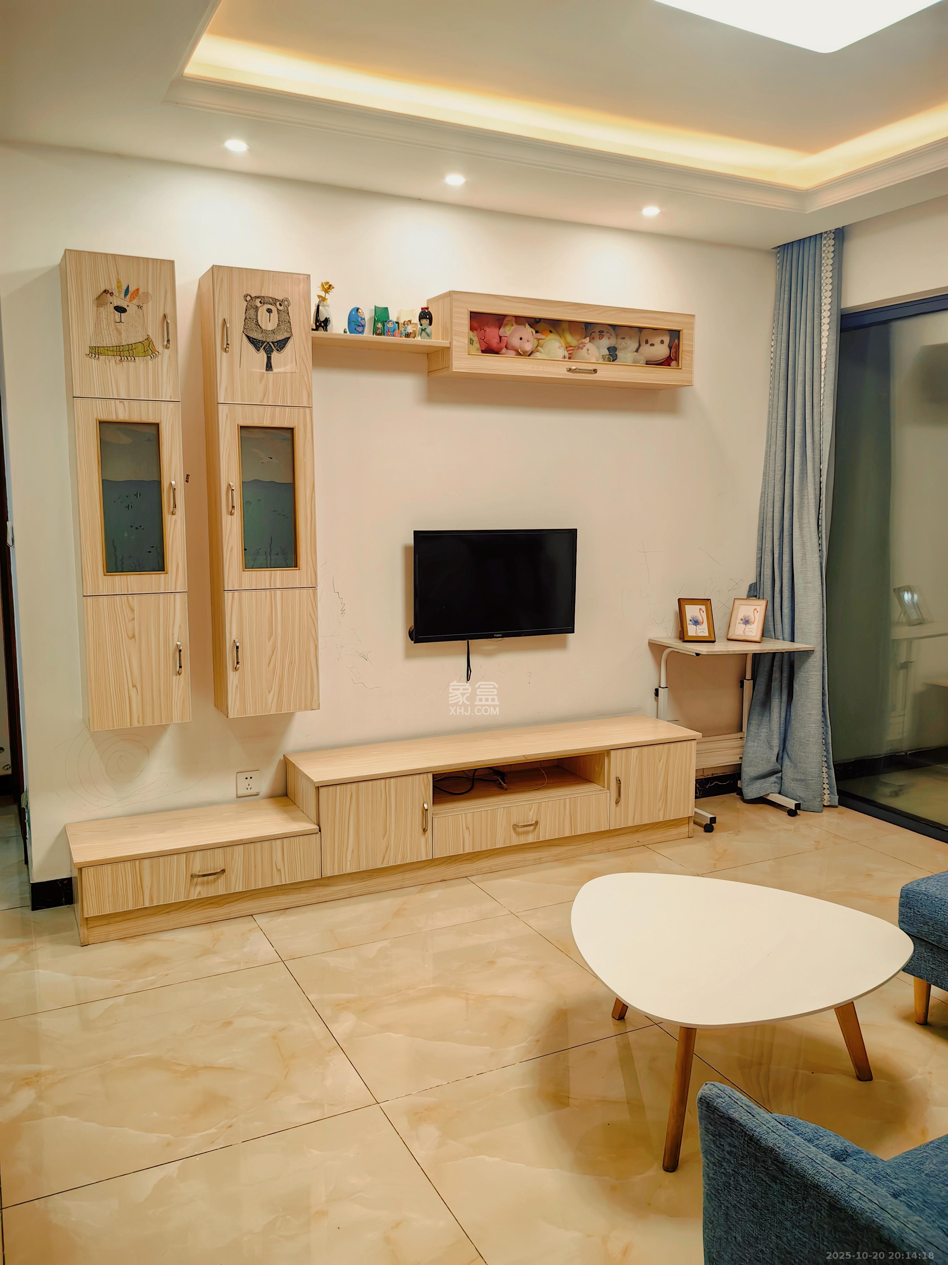 中国铁建国际城二期  3室2厅1卫    1700.0元/月 中国铁建国际城二期  3室2厅1卫    1700.0元/月室内图