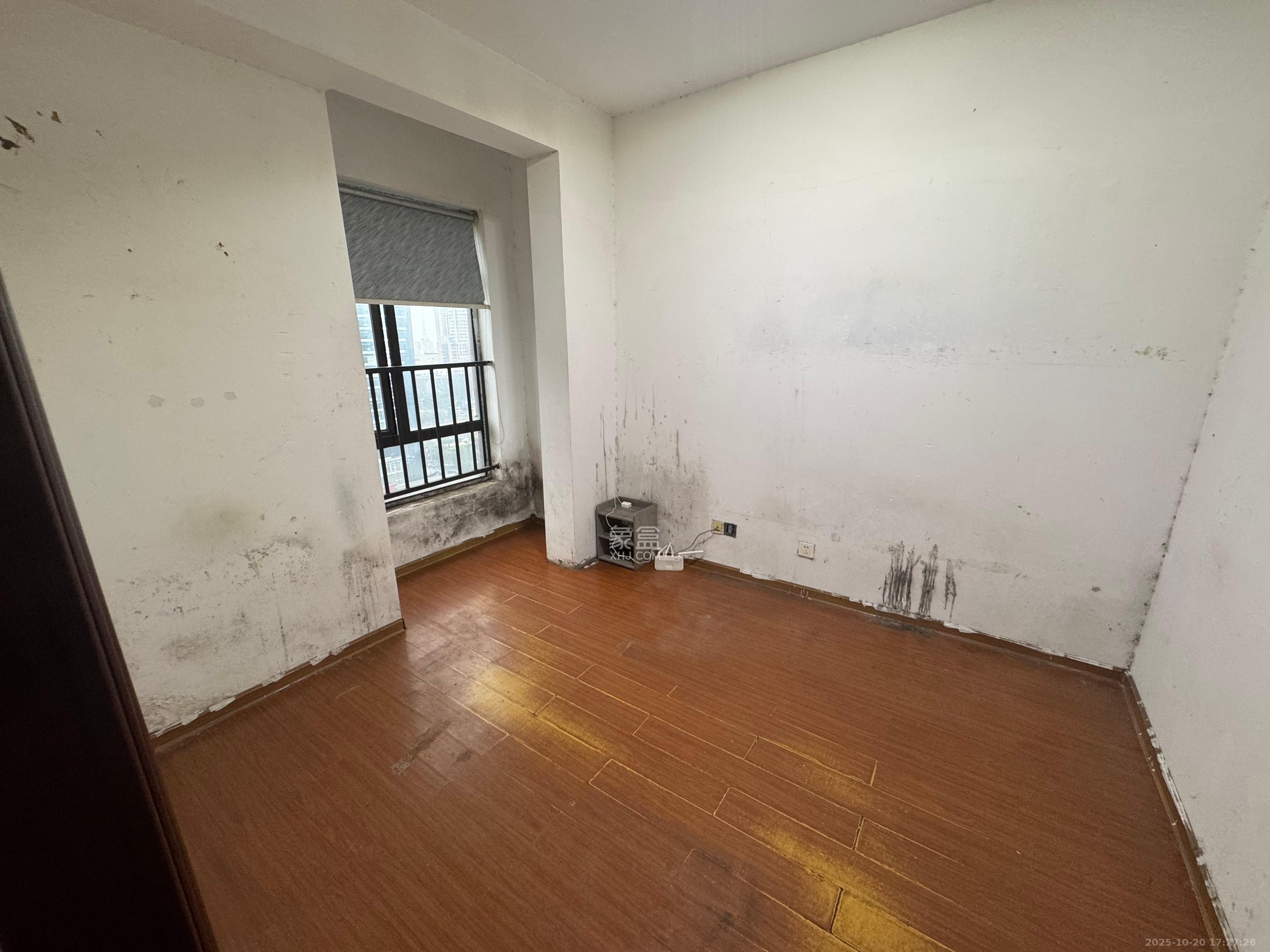 湘域城邦(湘域国际中心) 2室2厅1卫 2500.0元/月 湘域城邦(湘域国际中心) 2室2厅1卫 2500.0元/月室内图