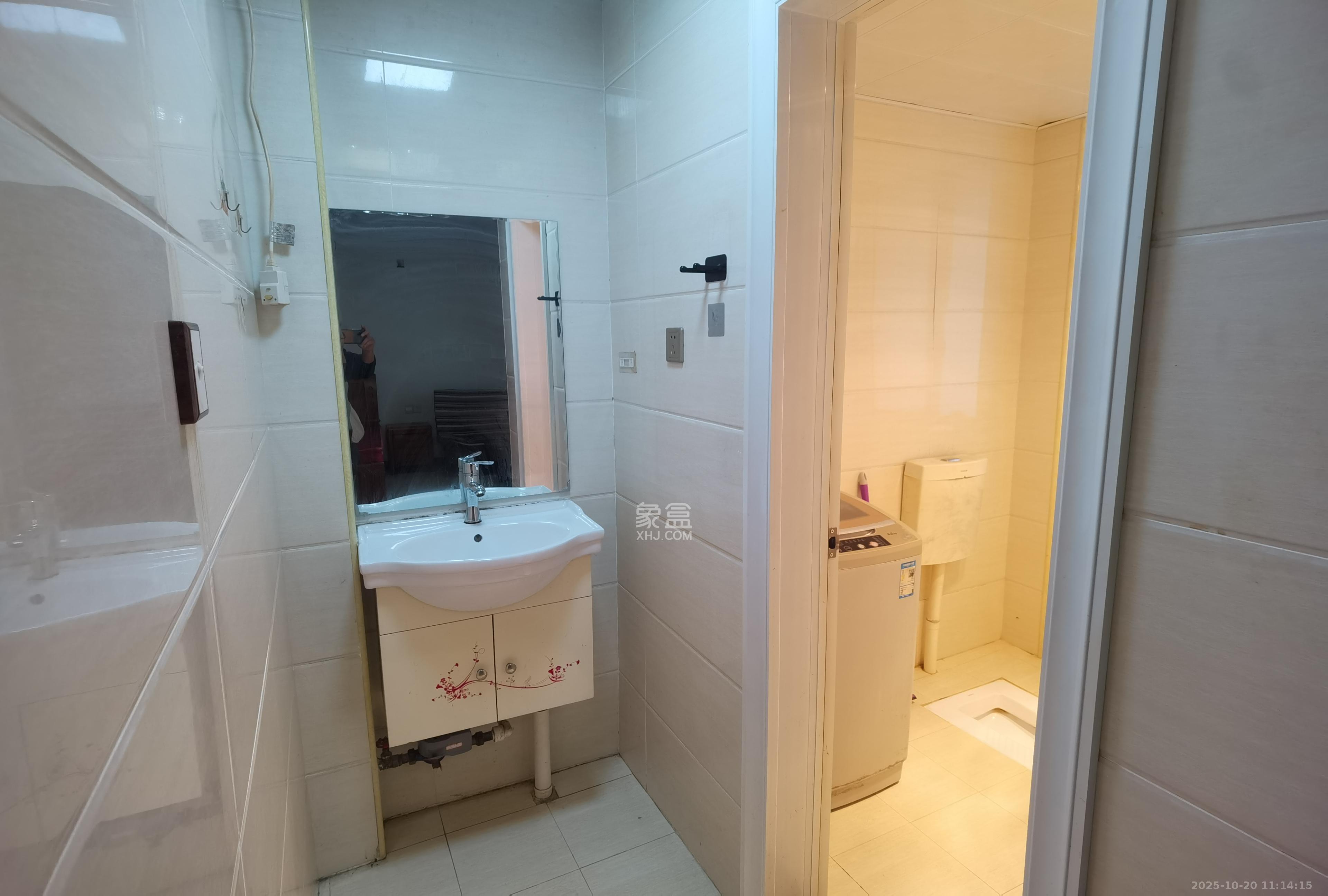 利璞大厦 1室1厅1卫 1300.0元/月 利璞大厦 1室1厅1卫 1300.0元/月室内图