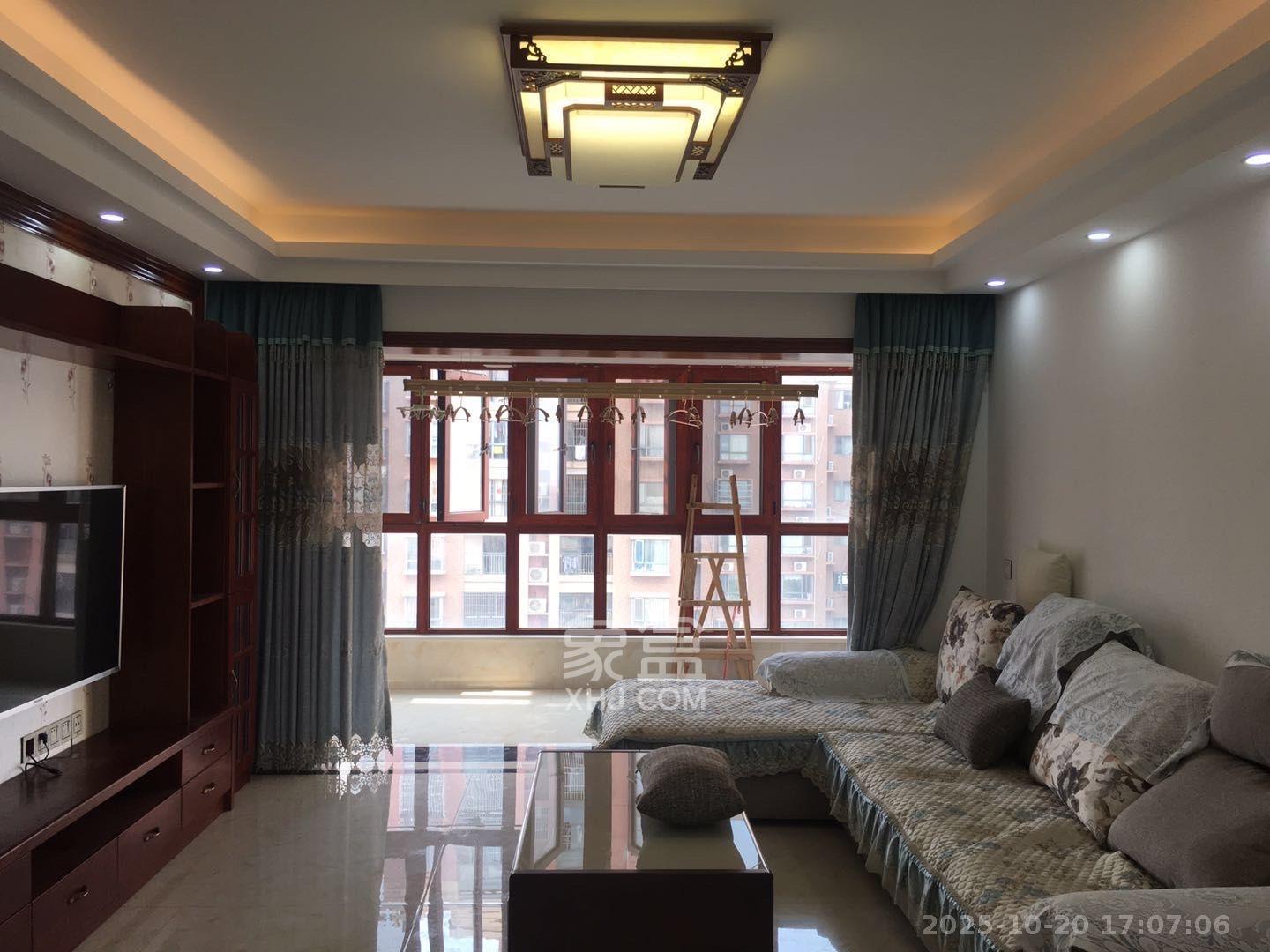 上海城小区  4室2厅2卫    3000.0元/月 上海城小区  4室2厅2卫    3000.0元/月