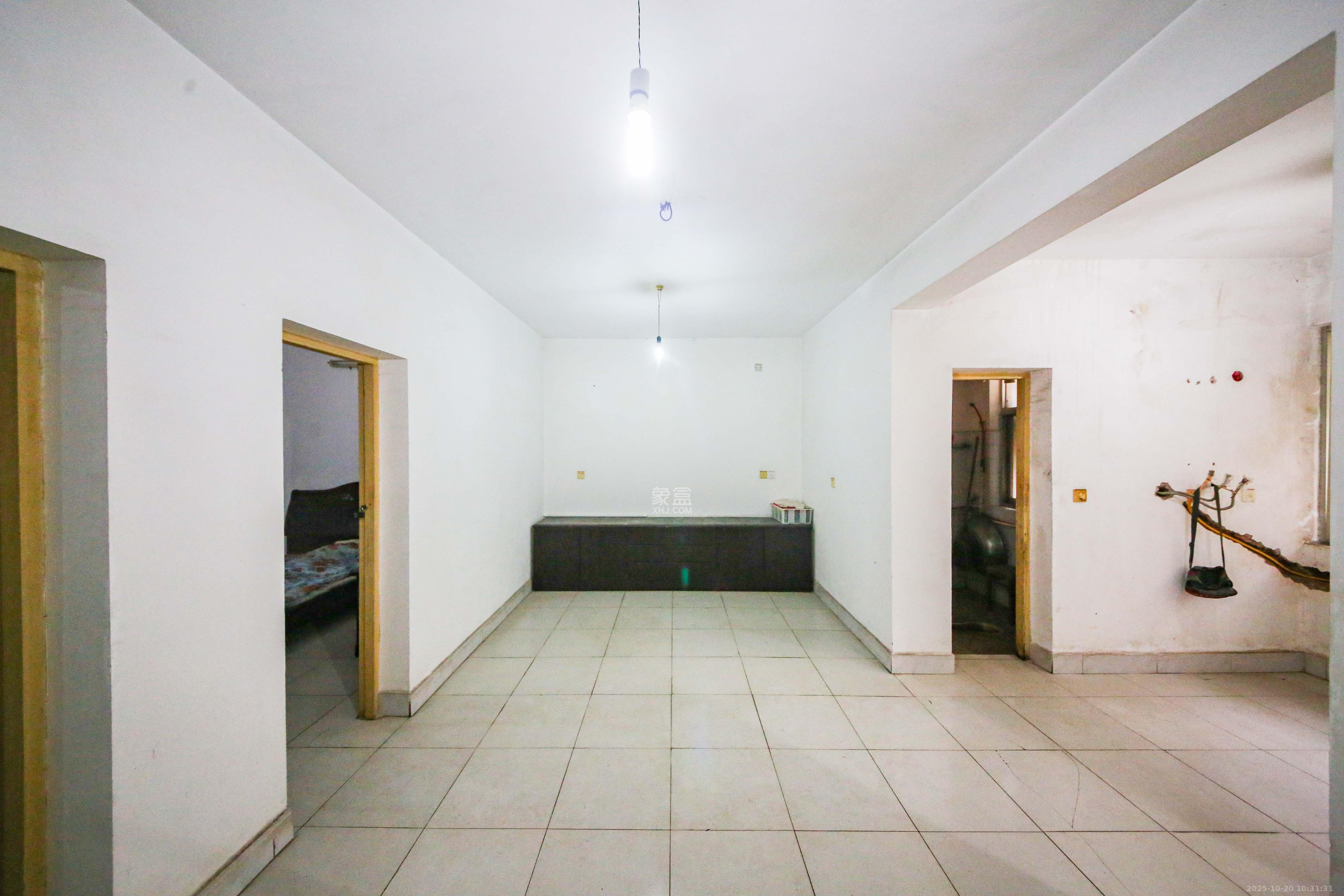 铸造厂宿舍  2室2厅1卫    55.0万