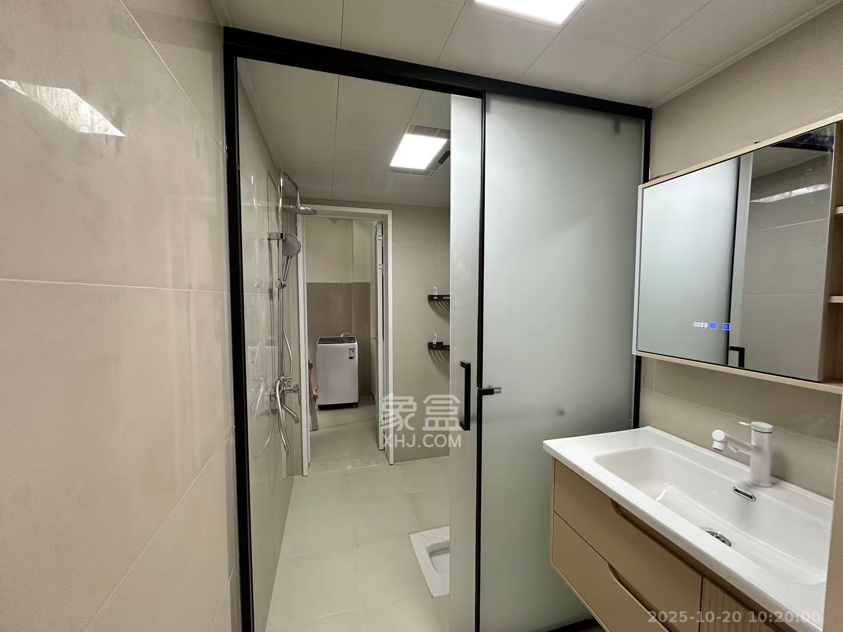 大都汇天悦（保利大都汇三期）  3室2厅2卫    3300.0元/月室内图