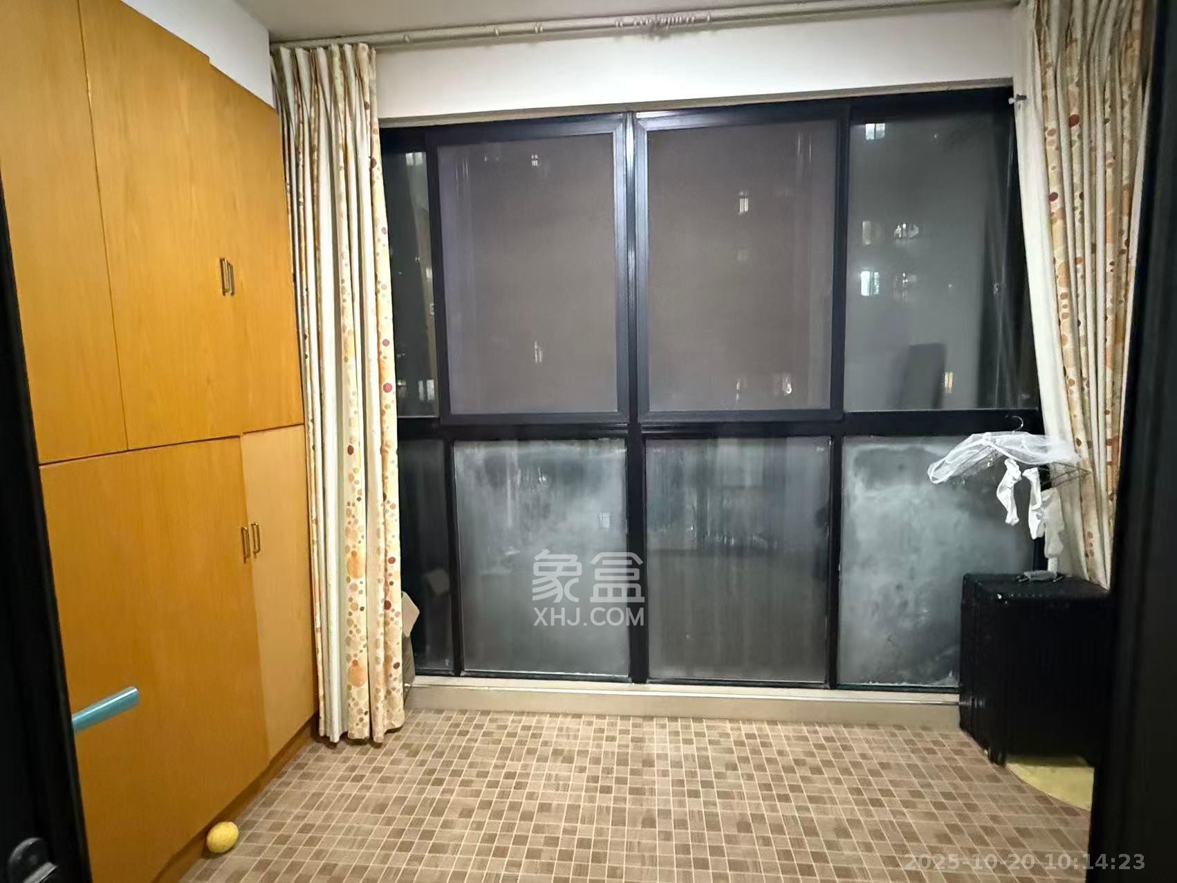 三江花中城 2室2厅1卫 2100.0元/月 三江花中城 2室2厅1卫 2100.0元/月室内图