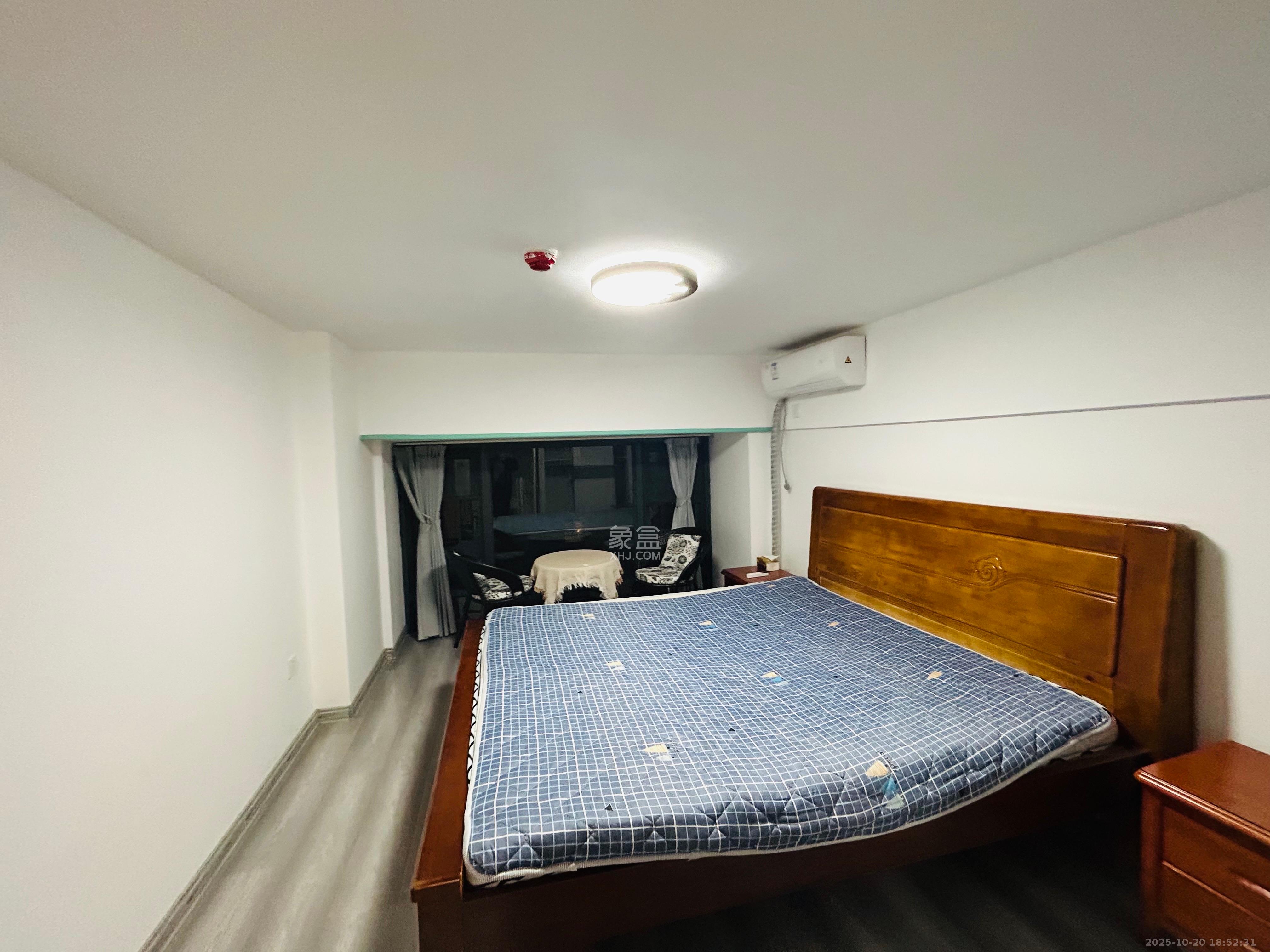 龙湖湘江星座（祺鑫星座公寓）  1室1厅1卫    2000.0元/月室内图