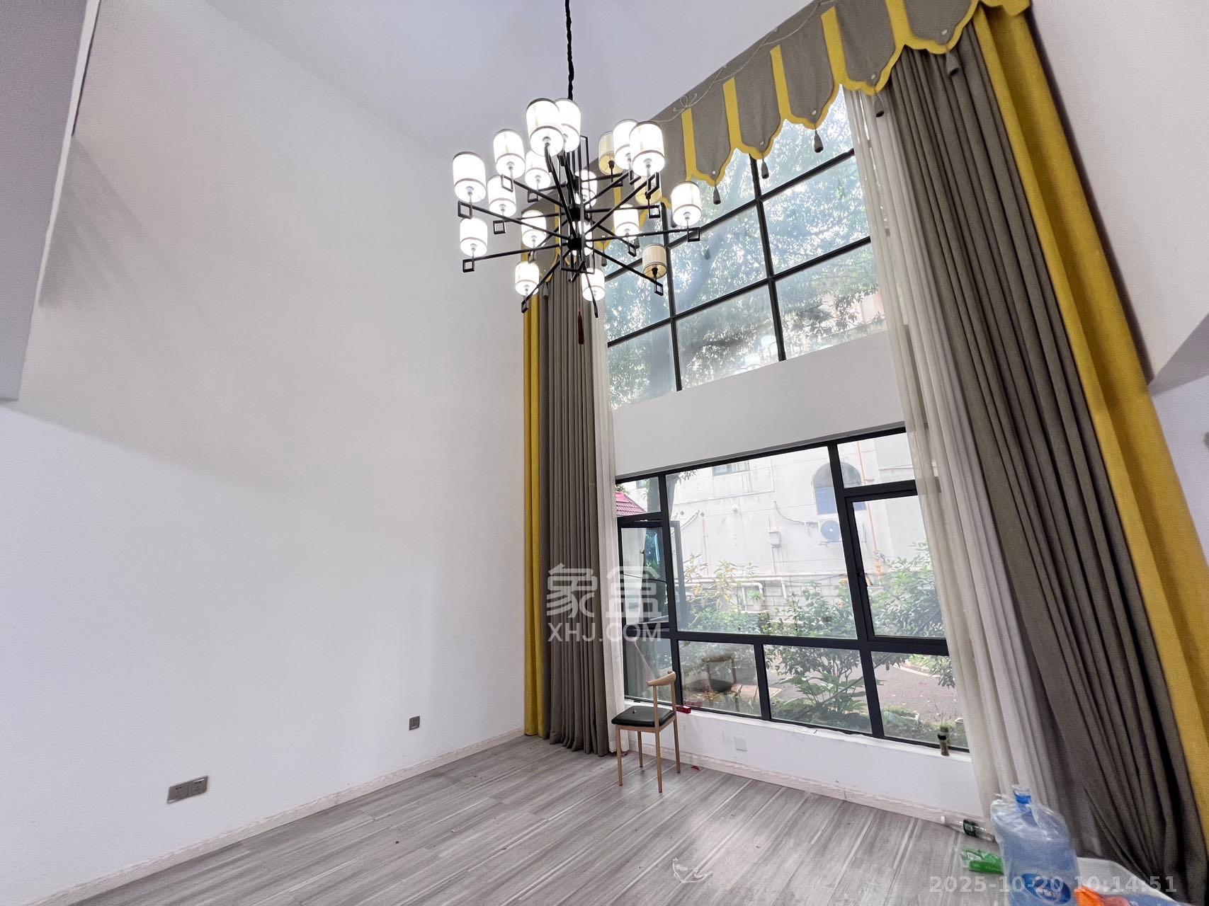 碧翠园（中房）  10室3厅4卫    13000.0元/月