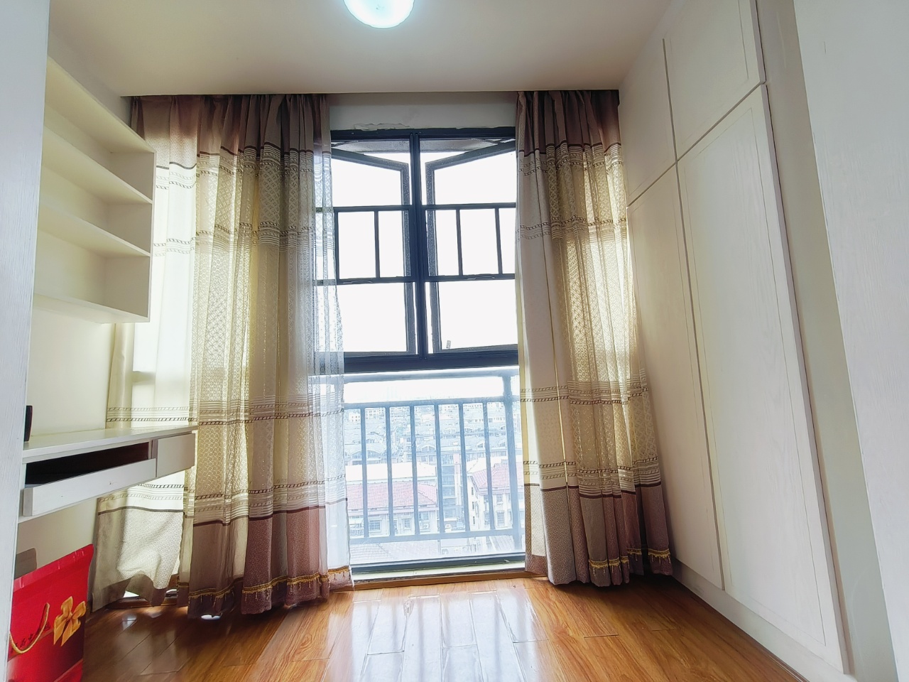 太一御江城  3室2厅2卫    54.8万室内图