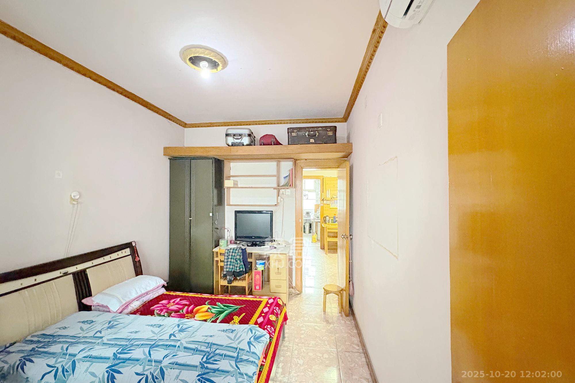 杨家山汽修厂宿舍  2室1厅1卫    38.0万 杨家山汽修厂宿舍  2室1厅1卫    38.0万卧室