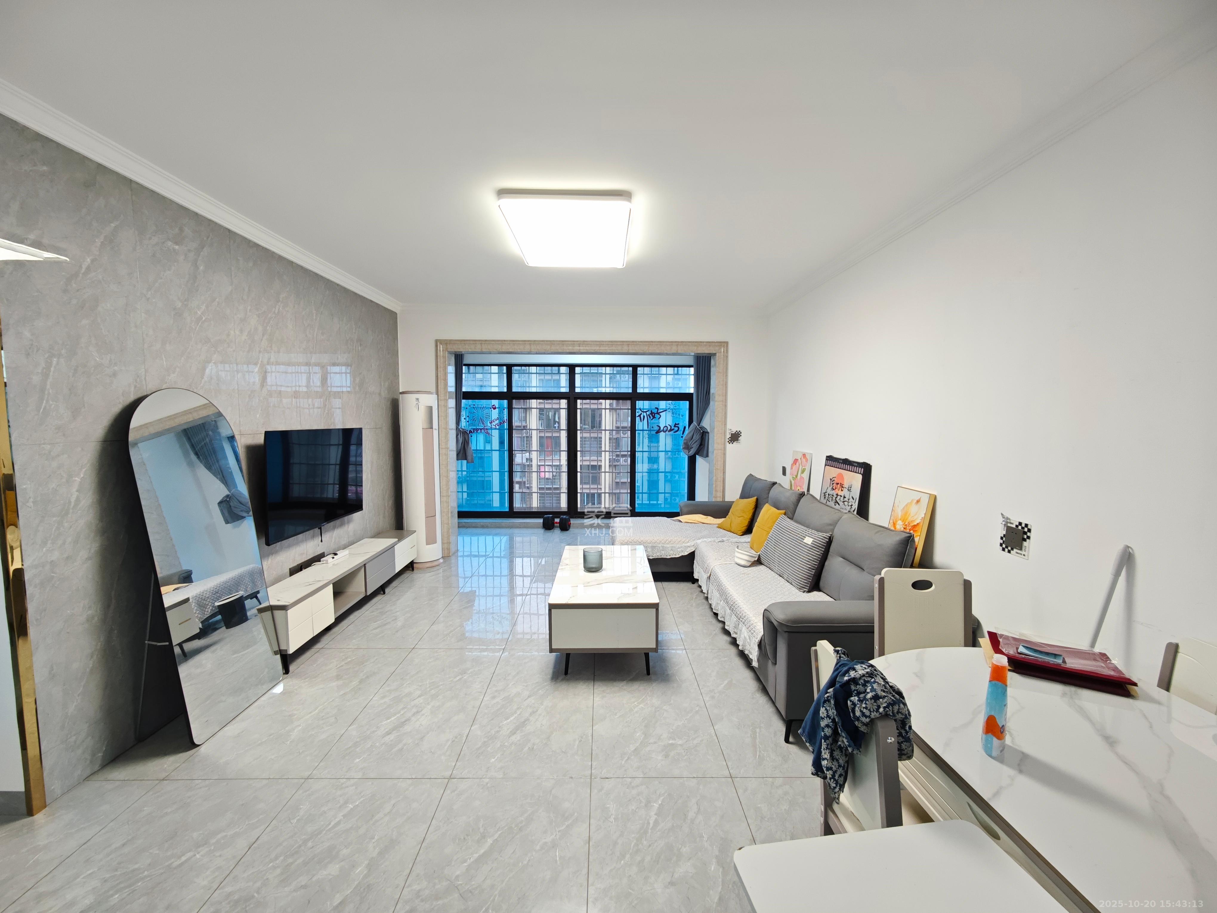 和润园三期  3室2厅1卫    2700.0元/月