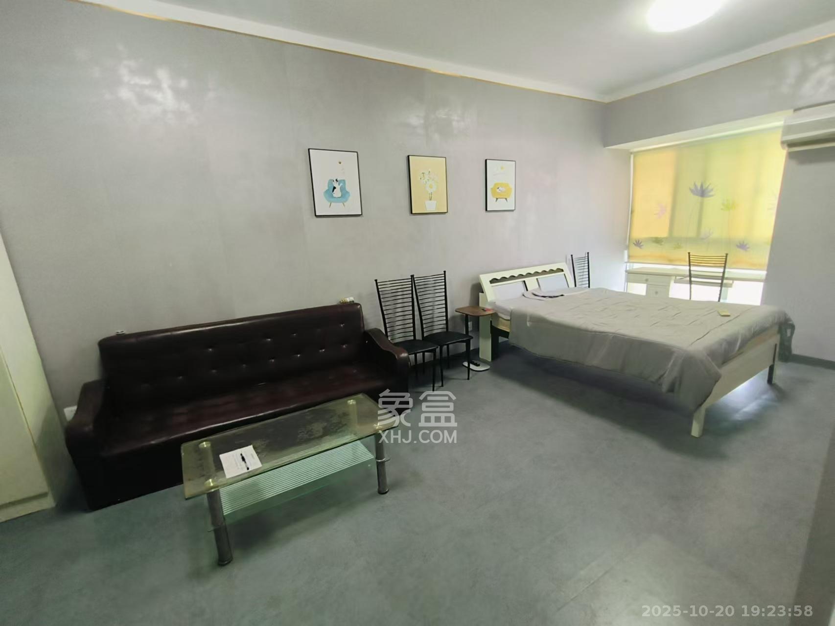 中远公馆  1室1厅1卫    1500.0元/月室内图