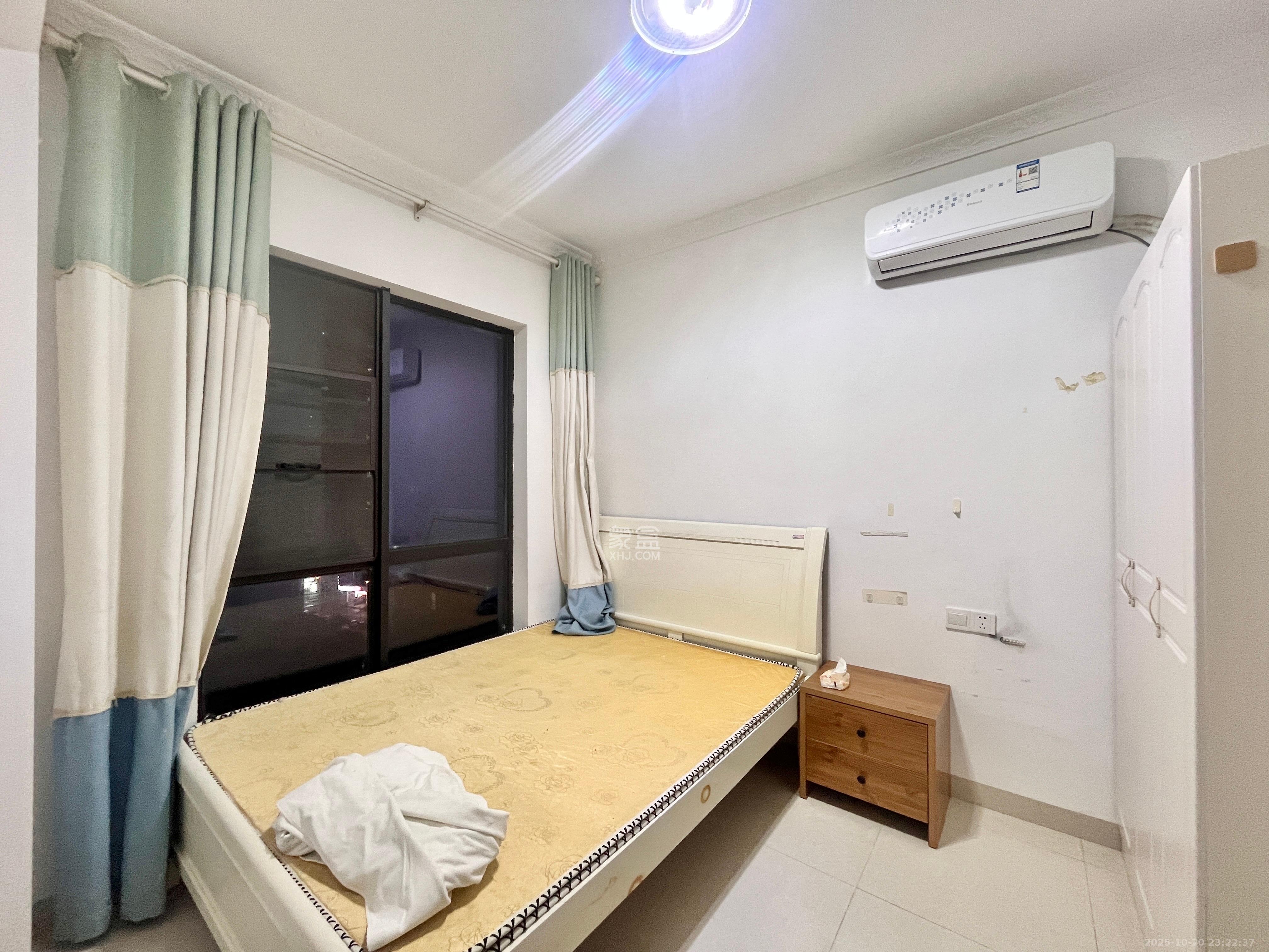 达美D6区  3室2厅2卫    2800.0元/月室内图