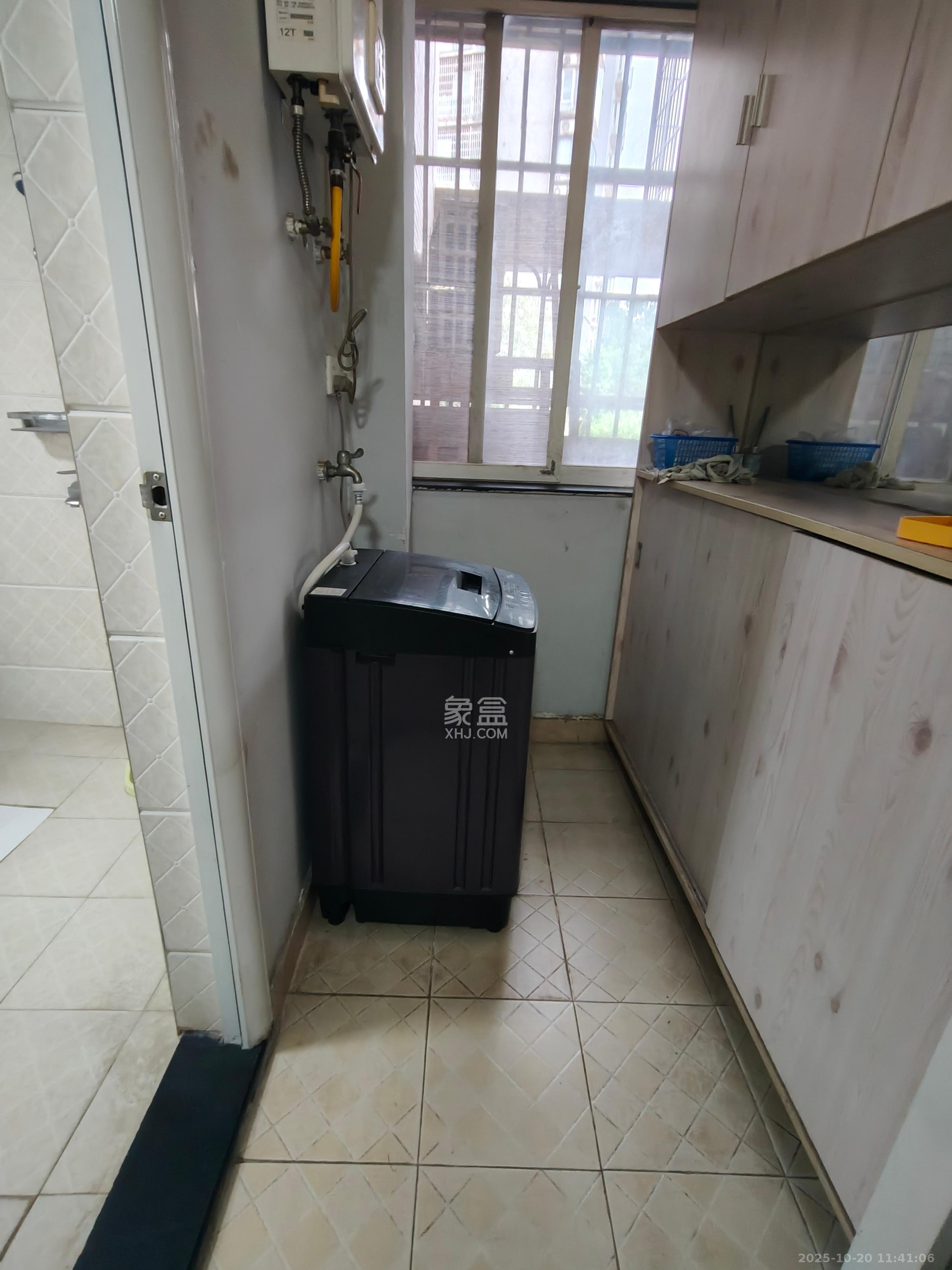 中建桂苑  2室2厅1卫    1600.0元/月室内图