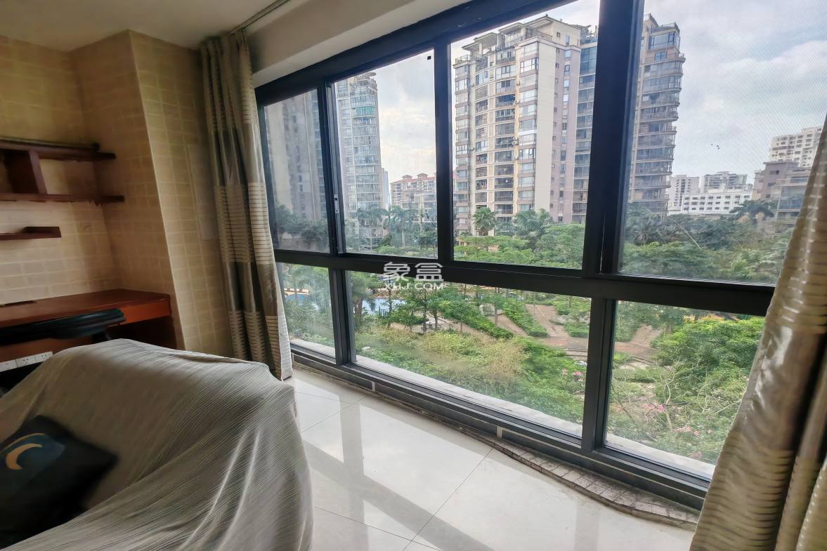 禧福新城 1室2厅1卫 2200.0元/月 禧福新城 1室2厅1卫 2200.0元/月室内图