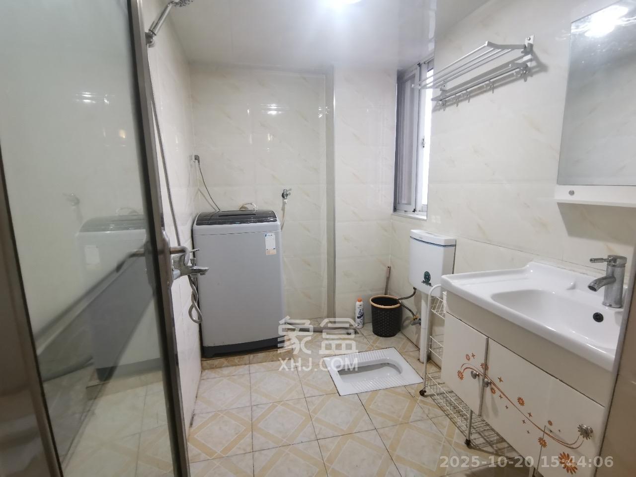 磊鑫嘉苑（地质局单位房）  2室2厅1卫    1600.0元/月室内图