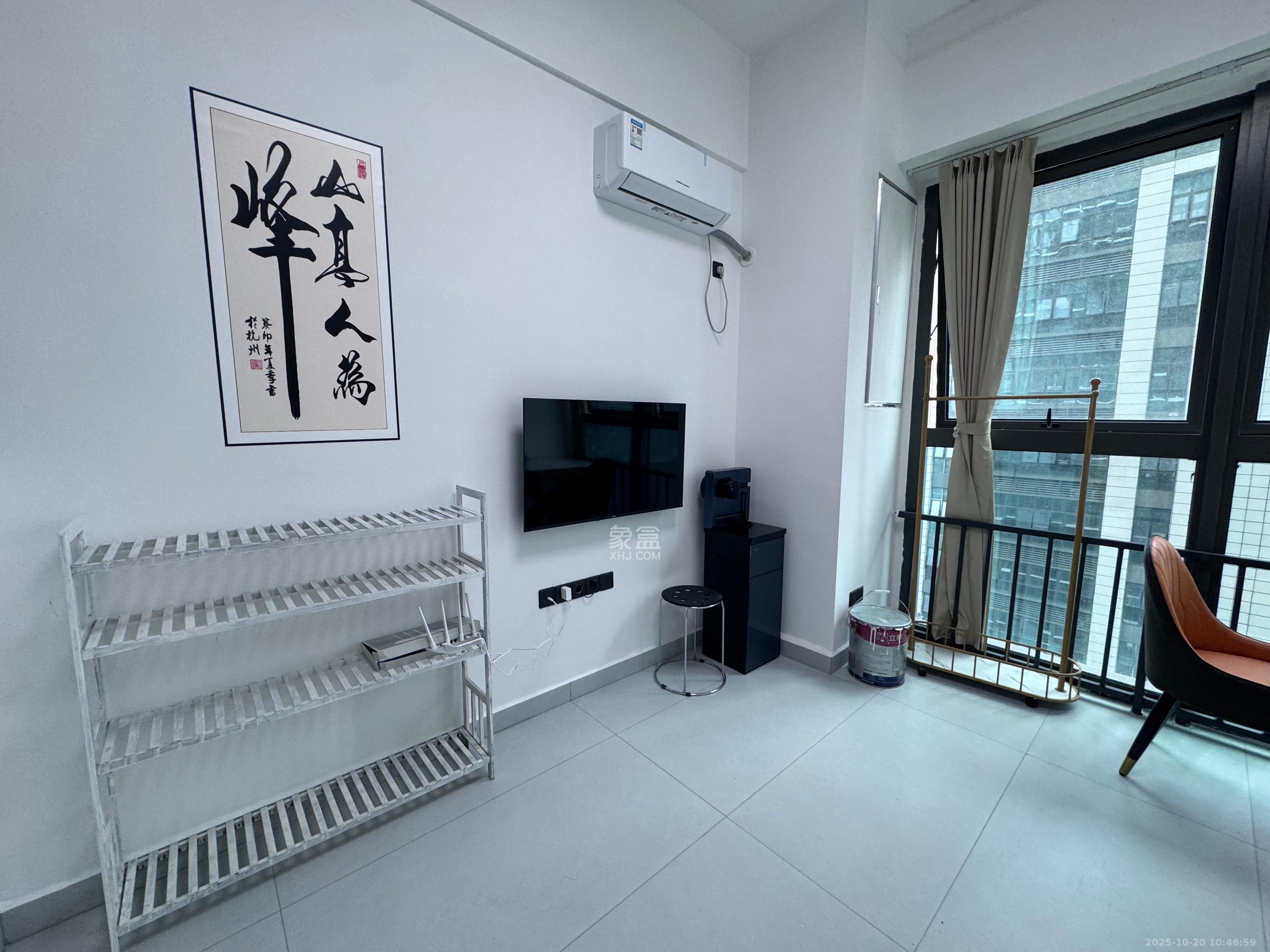 绿地商务广场  1室0厅0卫    1700.0元/月室内图