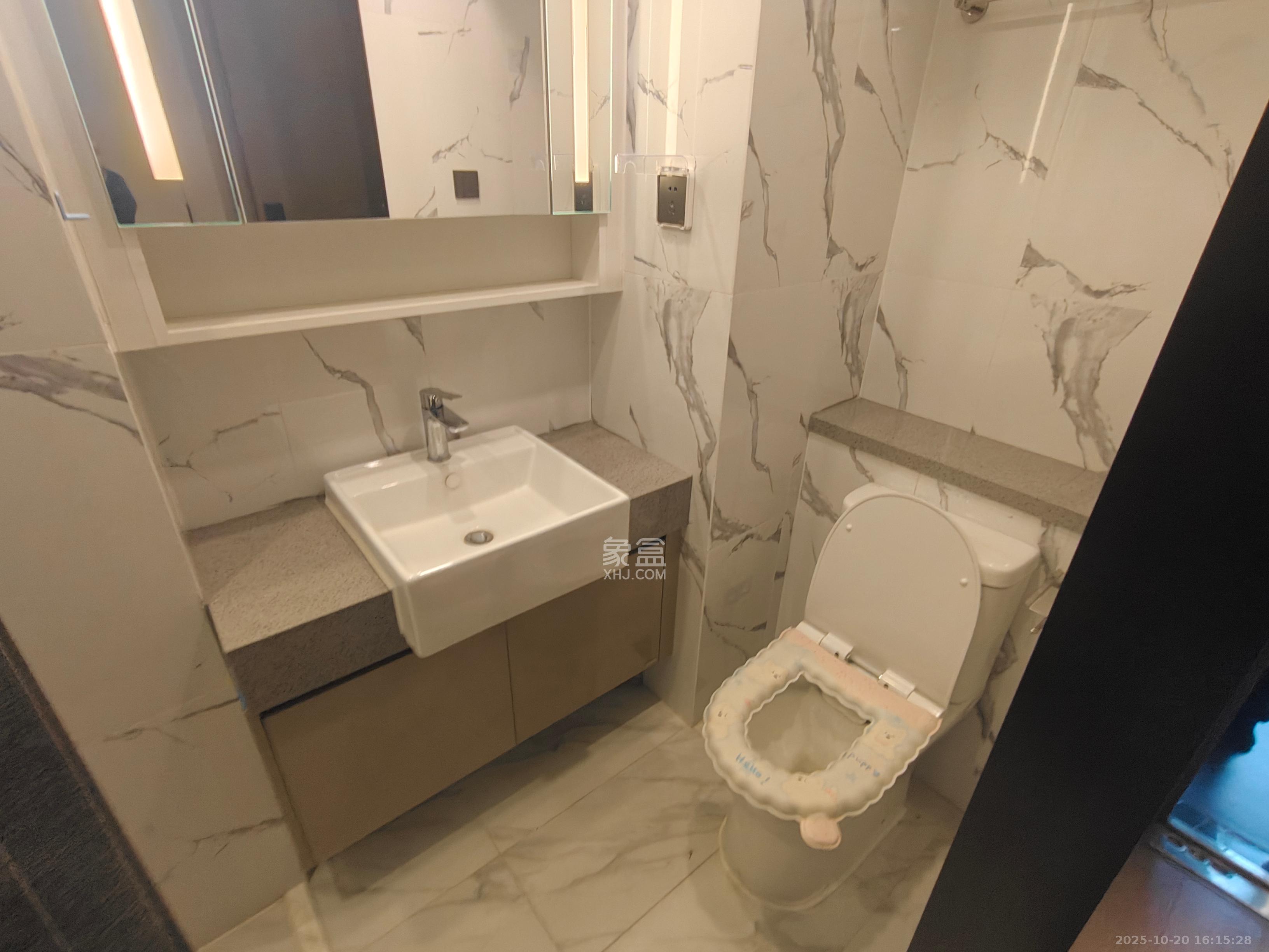 达美涧溪山  1室0厅0卫    2200.0元/月室内图