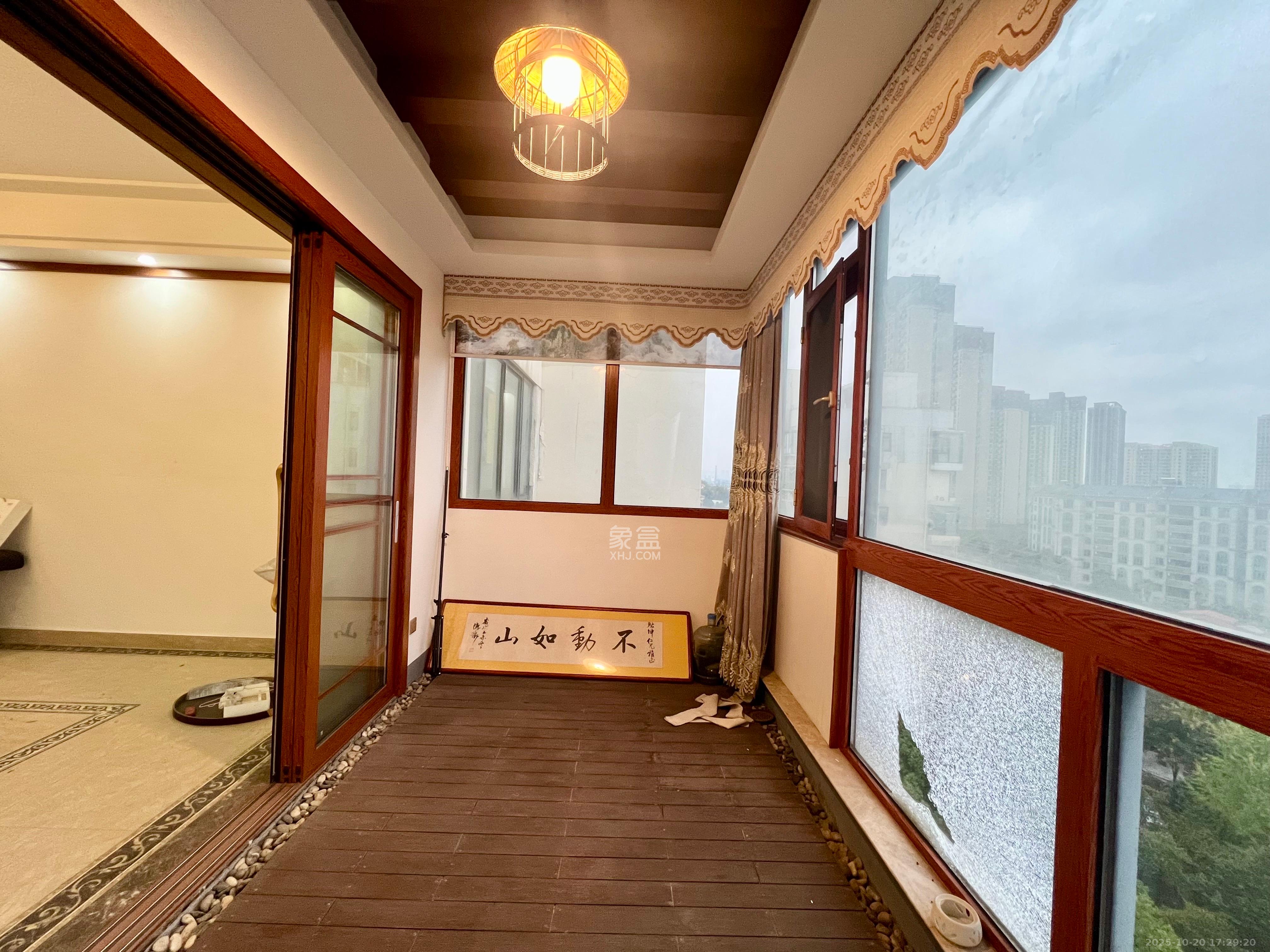 堤亚纳湾（深业沙河城）  4室2厅2卫    3200.0元/月室内图