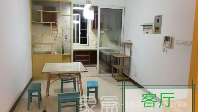 长丰星城 3室2厅1卫 1500.0元/月 长丰星城 3室2厅1卫 1500.0元/月室内图