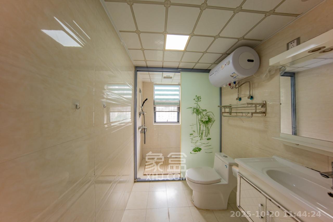 中建麓山和苑  3室2厅2卫    1800.0元/月室内图