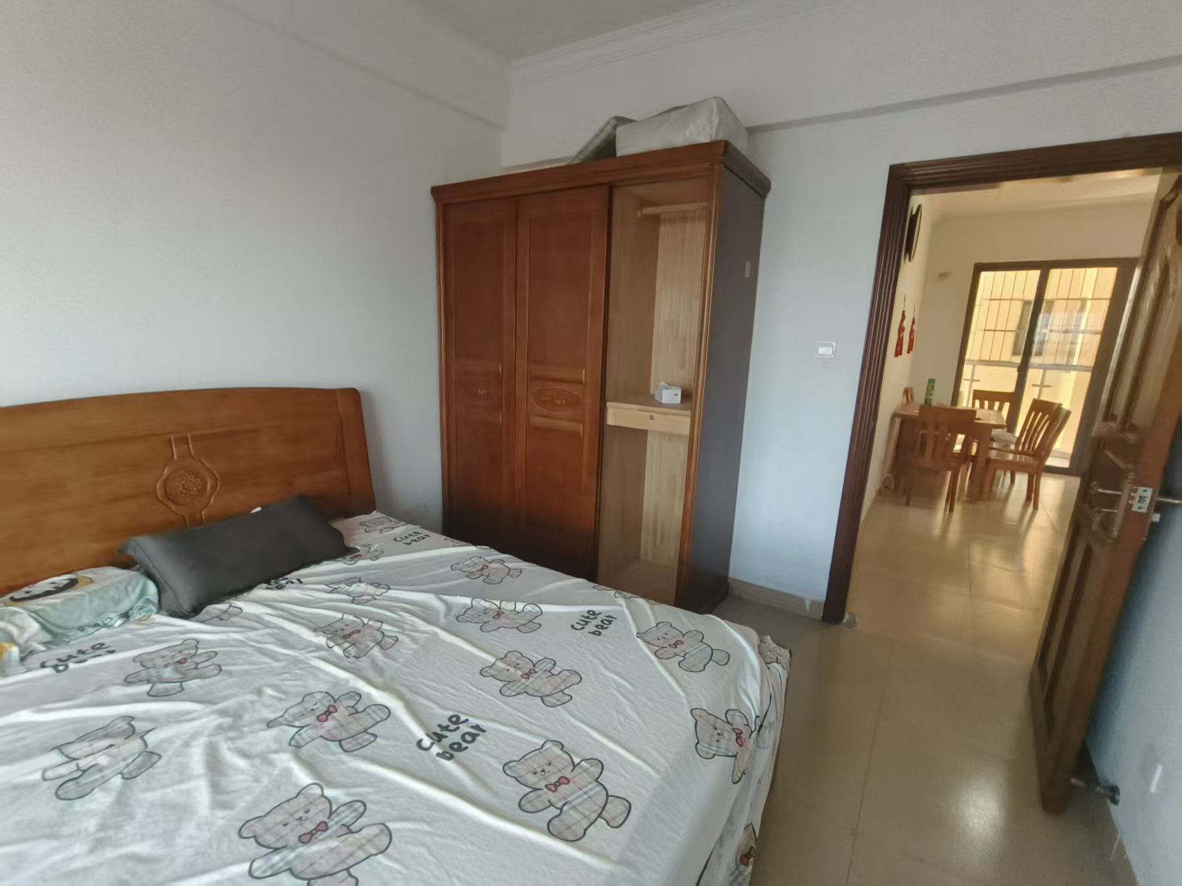 金牛佳园  3室2厅2卫    2800.0元/月室内图