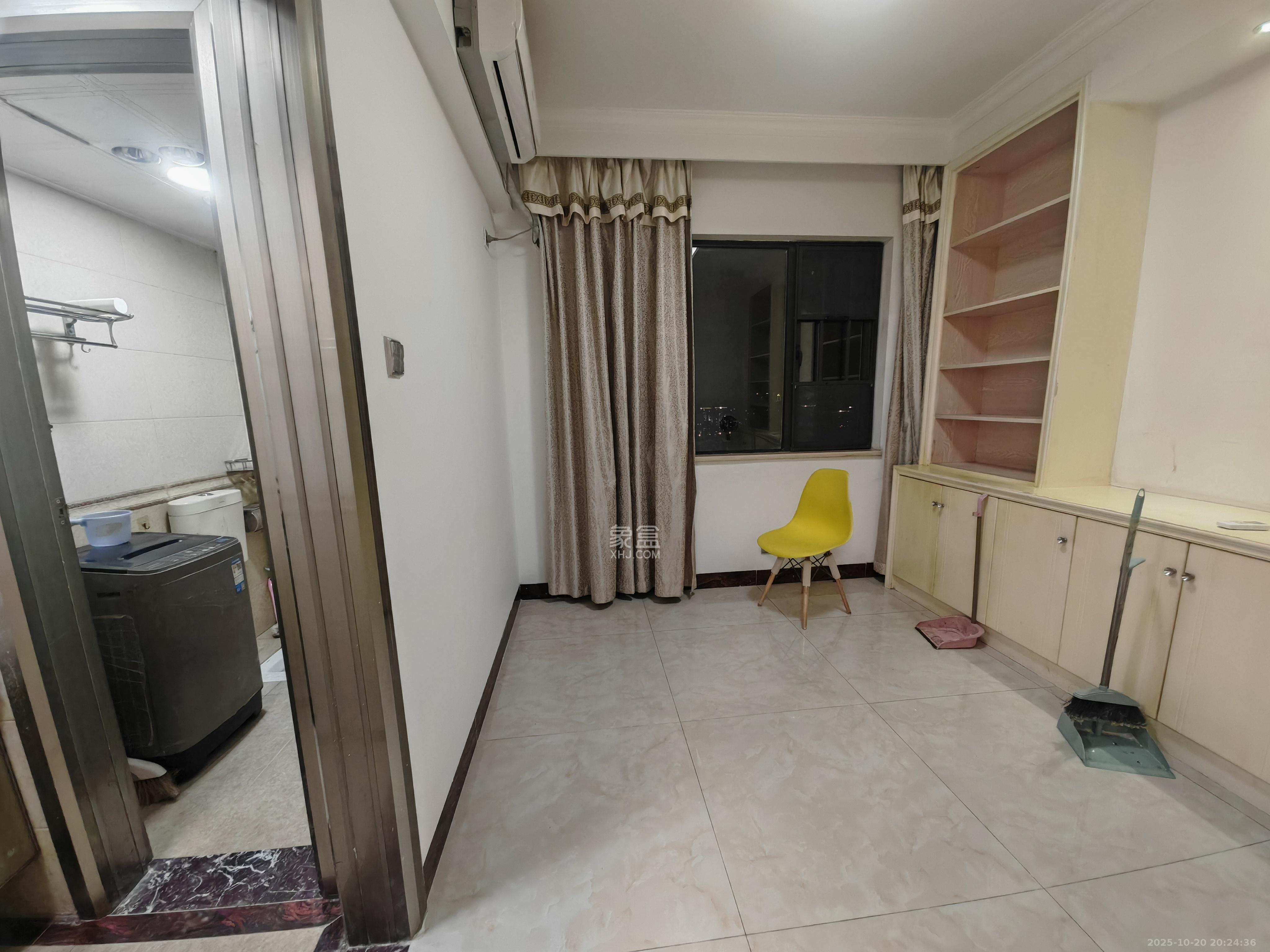 钰龙天下二期（钰龙佳园）  3室2厅2卫    2700.0元/月室内图