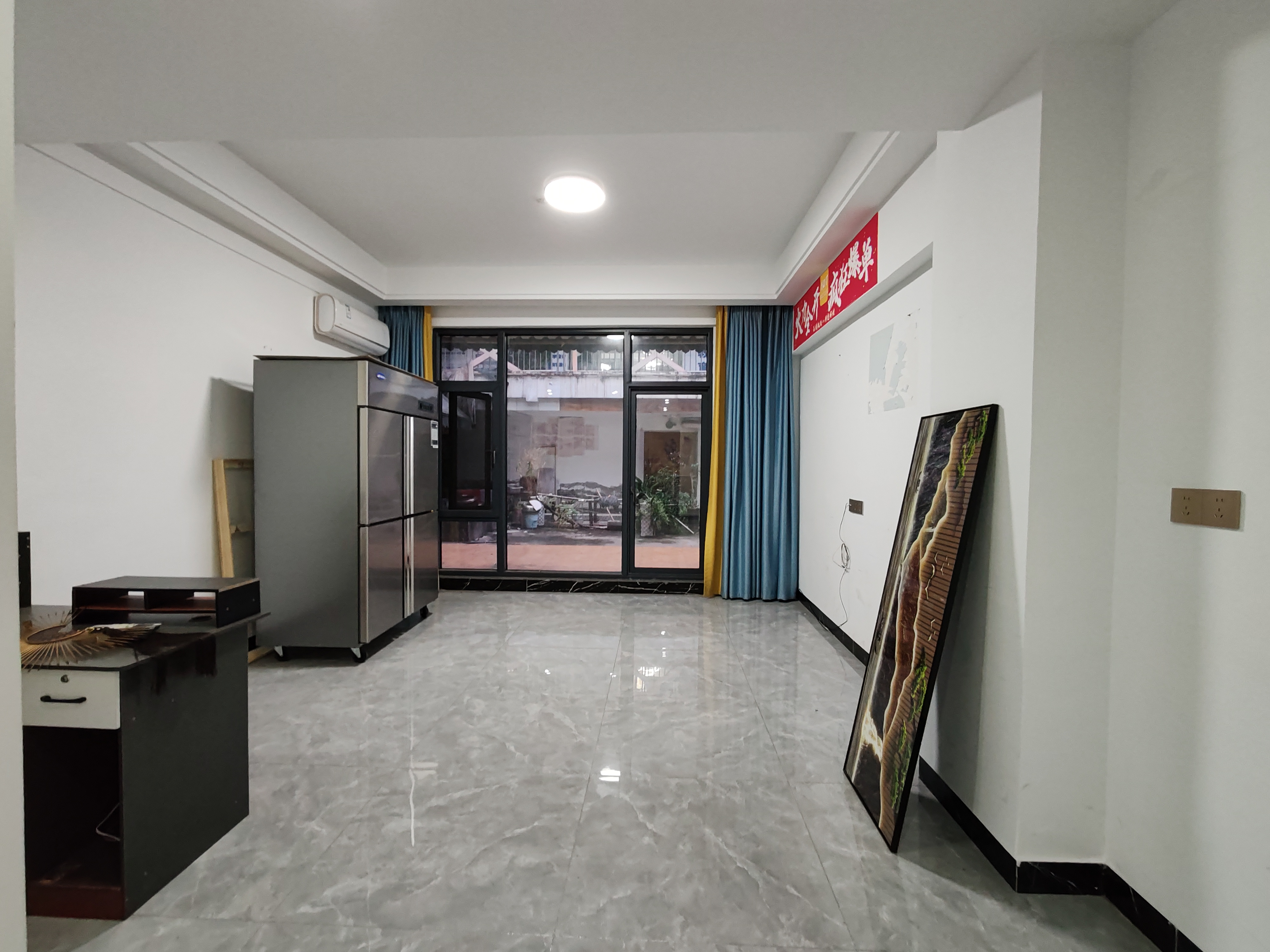 维港十字街 1室1厅1卫 1000.0元/月 维港十字街 1室1厅1卫 1000.0元/月室内图