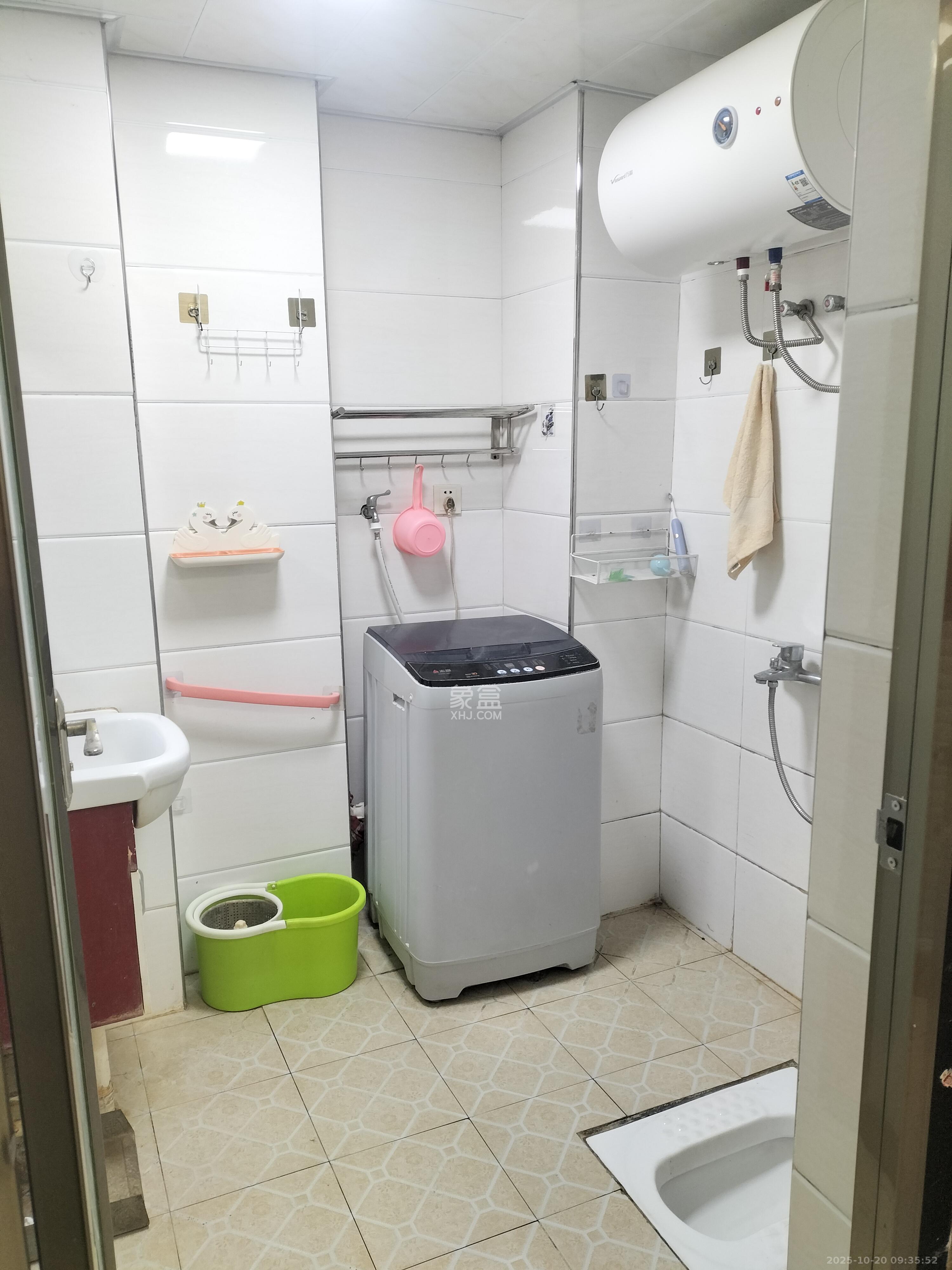 骑龙安置小区 1室0厅0卫 1200.0元/月 骑龙安置小区 1室0厅0卫 1200.0元/月室内图