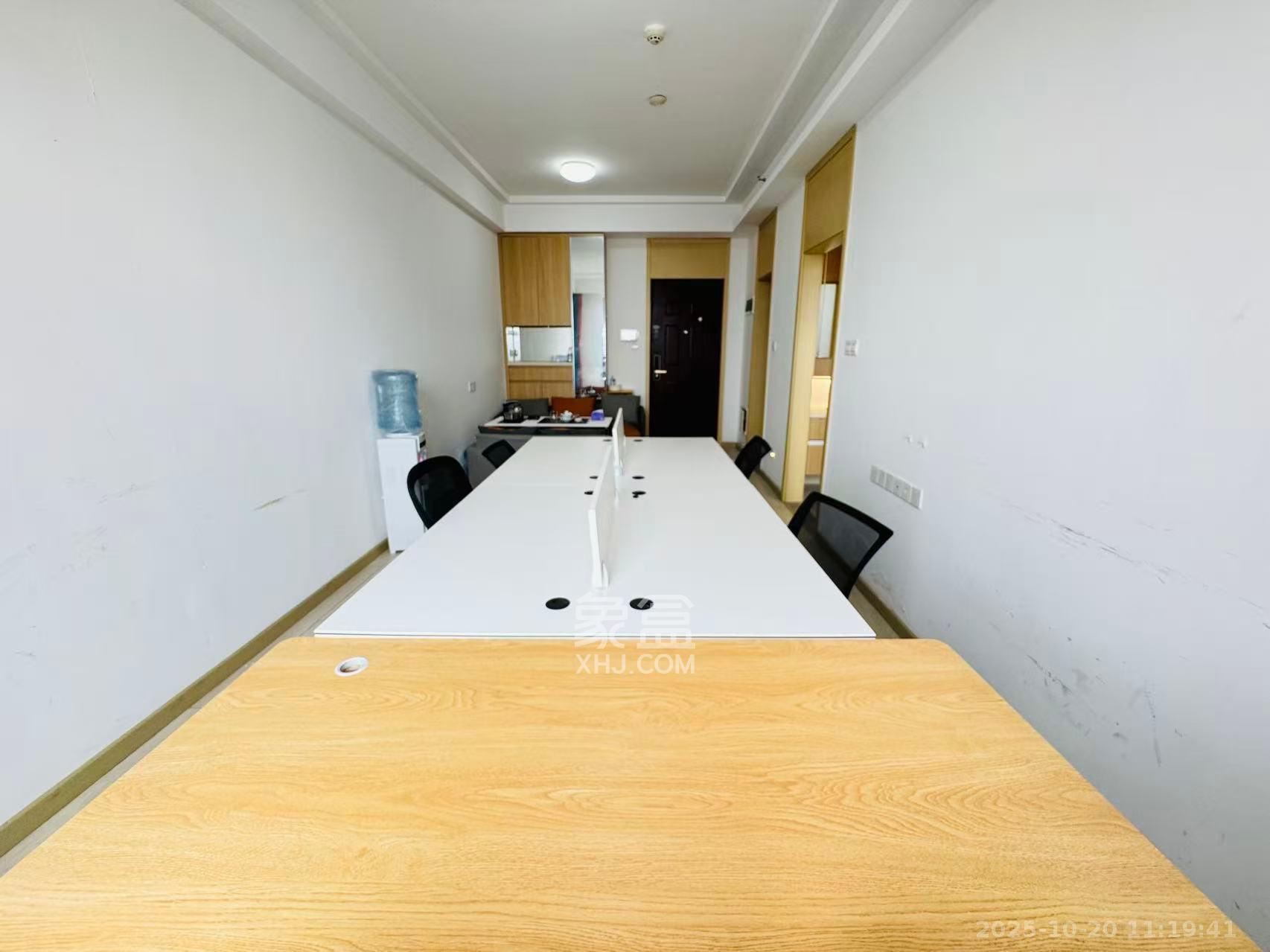 启迪协信中心  2室2厅1卫    2500.0元/月 启迪协信中心  2室2厅1卫    2500.0元/月室内图