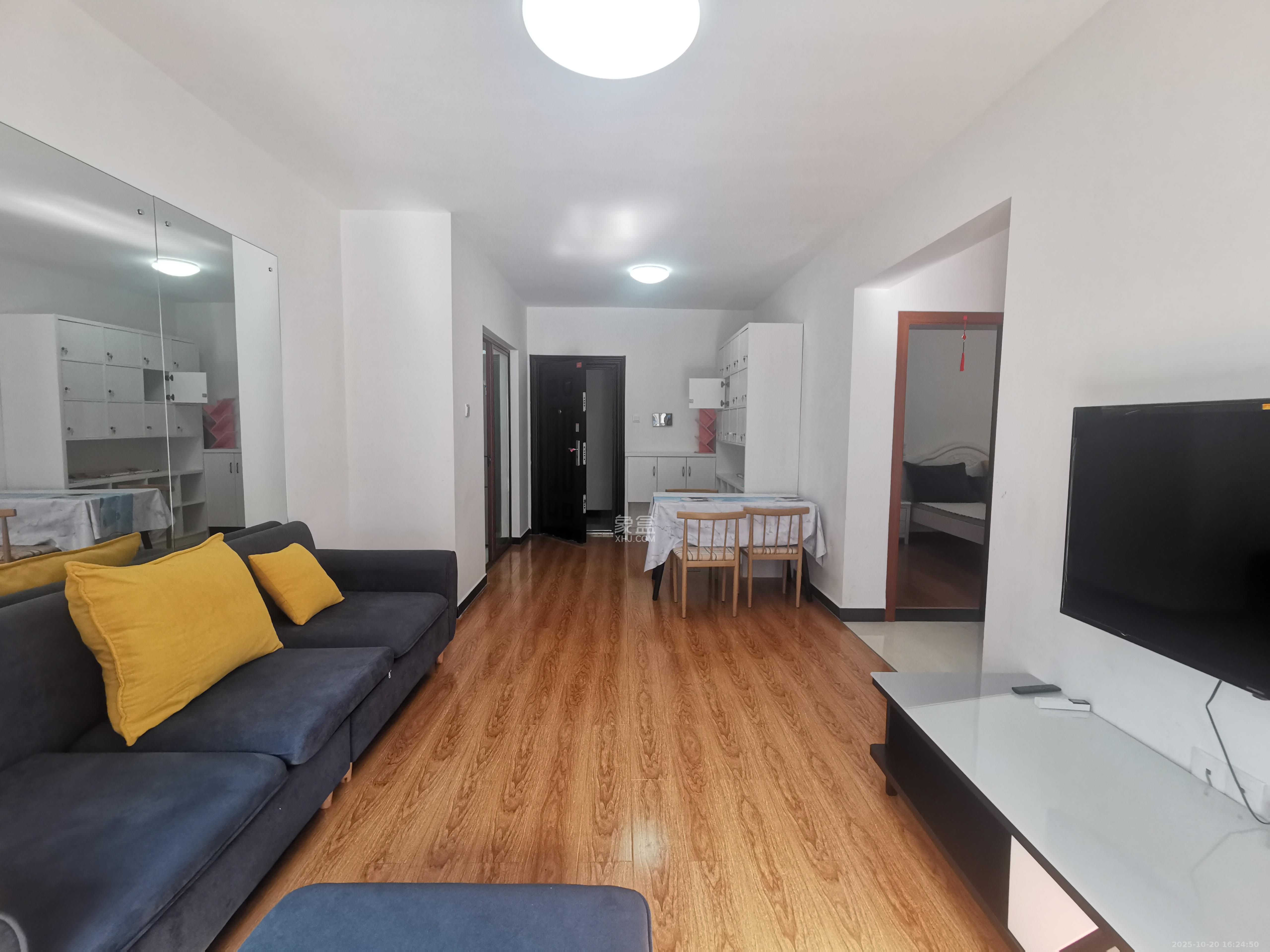 安泰嘉园（湘府邻伴）  2室1厅1卫    2200.0元/月室内图