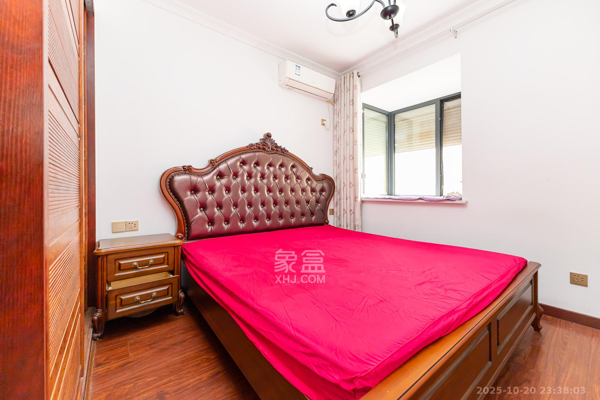 明发国际城  2室2厅1卫    65.8万卧室