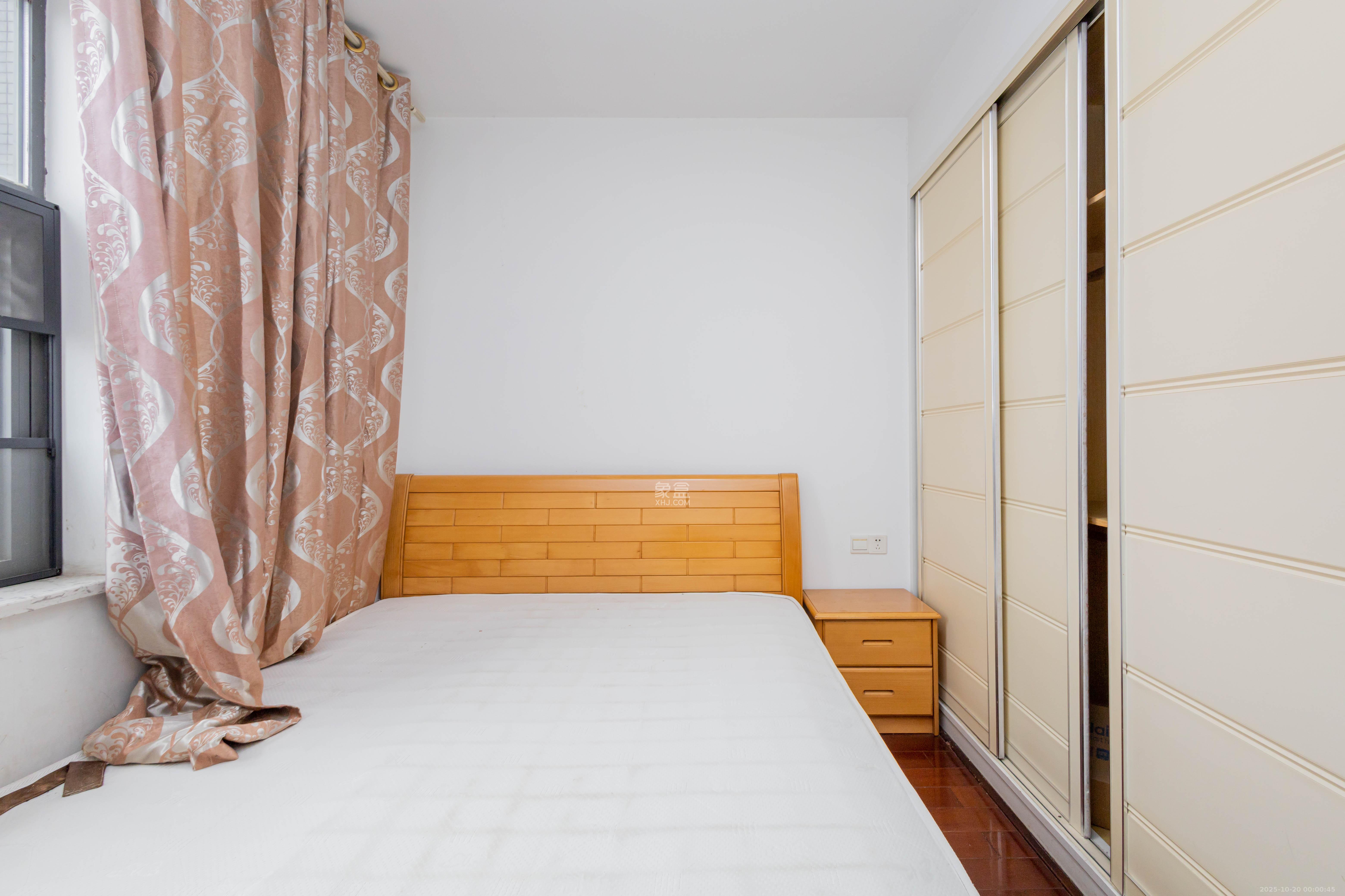 中房瑞致国际 3室2厅2卫 96.0万 中房瑞致国际 3室2厅2卫 96.0万卧室