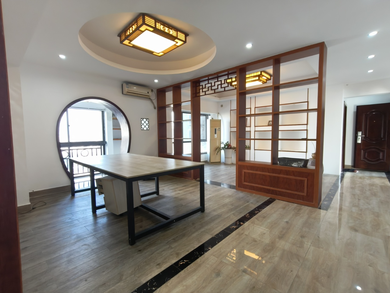 名门广场北区(二期) 4室2厅2卫 5500.0元/月 名门广场北区(二期) 4室2厅2卫 5500.0元/月室内图