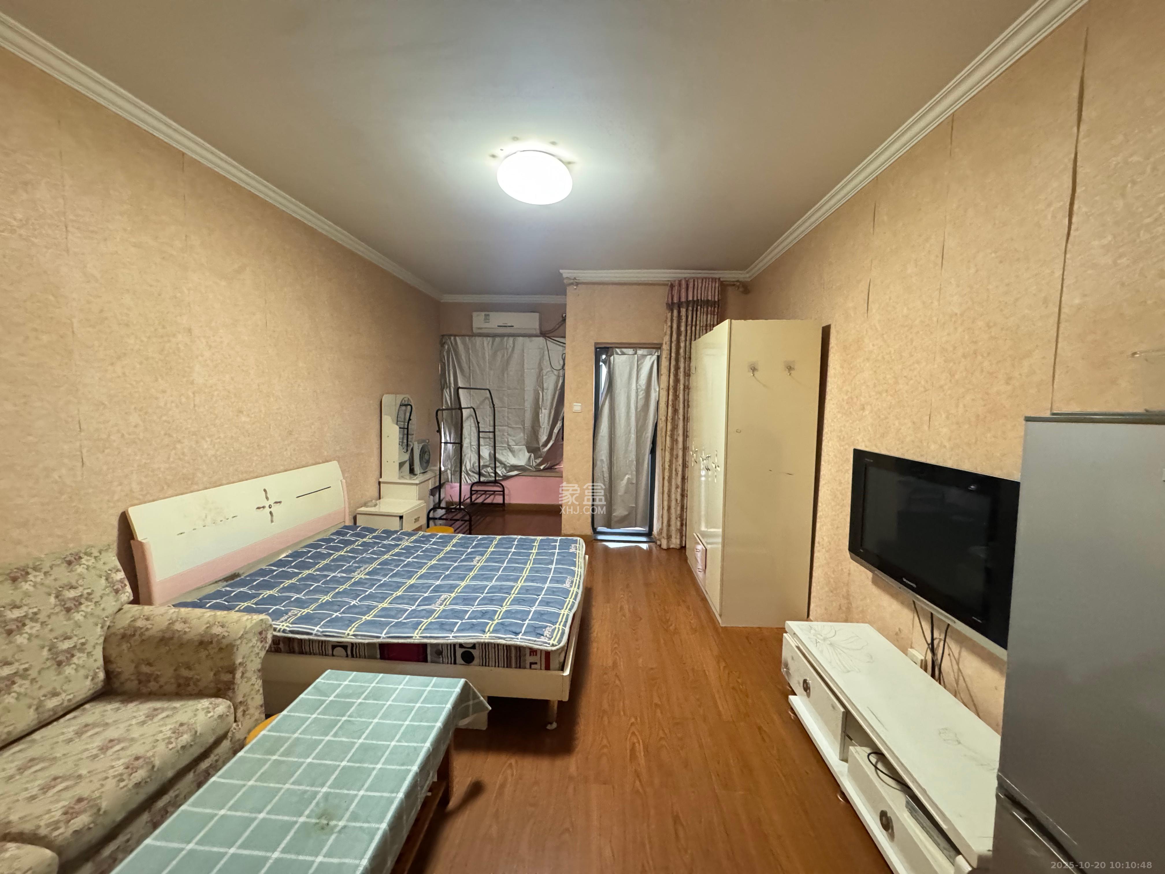 兰亭优壳（隽峰苑）  1室1厅1卫    1200.0元/月室内图