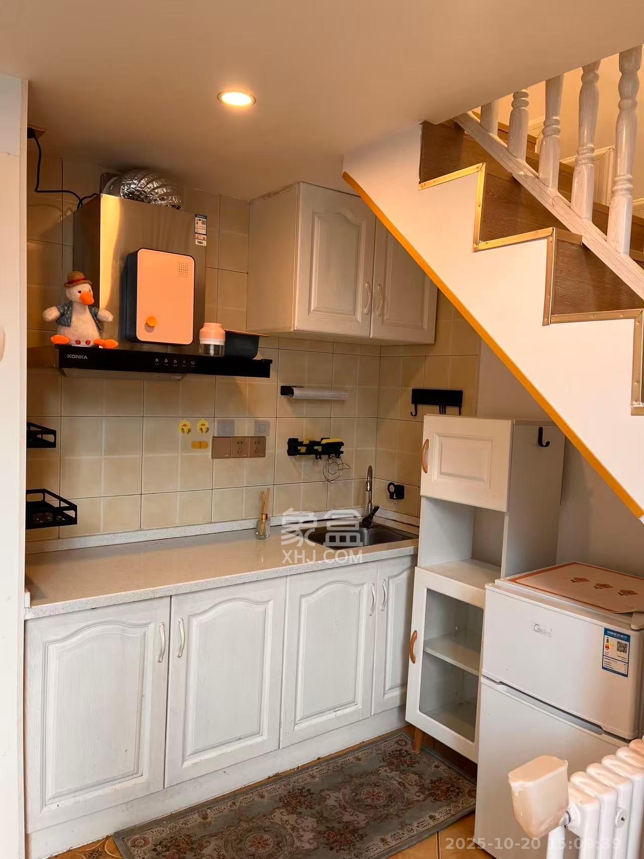 东盈商业广场（华泉城市广场）  1室0厅0卫    2800.0元/月室内图