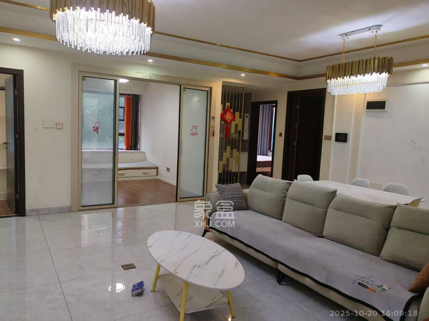 佳兆业云顶梅溪湖(佳兆业梅溪荟)  4室2厅2卫    3500.0元/月 佳兆业云顶梅溪湖(佳兆业梅溪荟)  4室2厅2卫    3500.0元/月