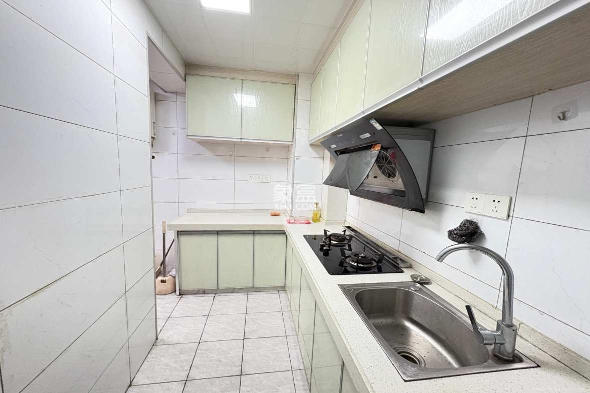 莲香园 2室1厅1卫 1700.0元/月 莲香园 2室1厅1卫 1700.0元/月室内图