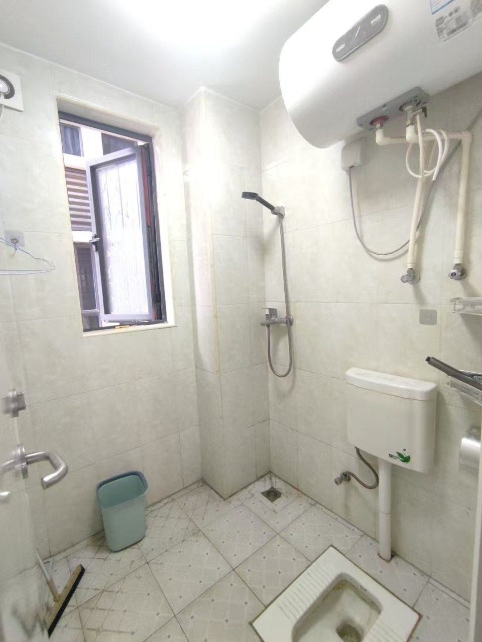 冠盛天海园 3室2厅1卫 2800.0元/月 冠盛天海园 3室2厅1卫 2800.0元/月室内图