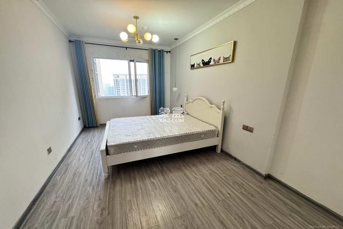 北辰三角洲C3区  5室2厅2卫    5800.0元/月 北辰三角洲C3区  5室2厅2卫    5800.0元/月室内图