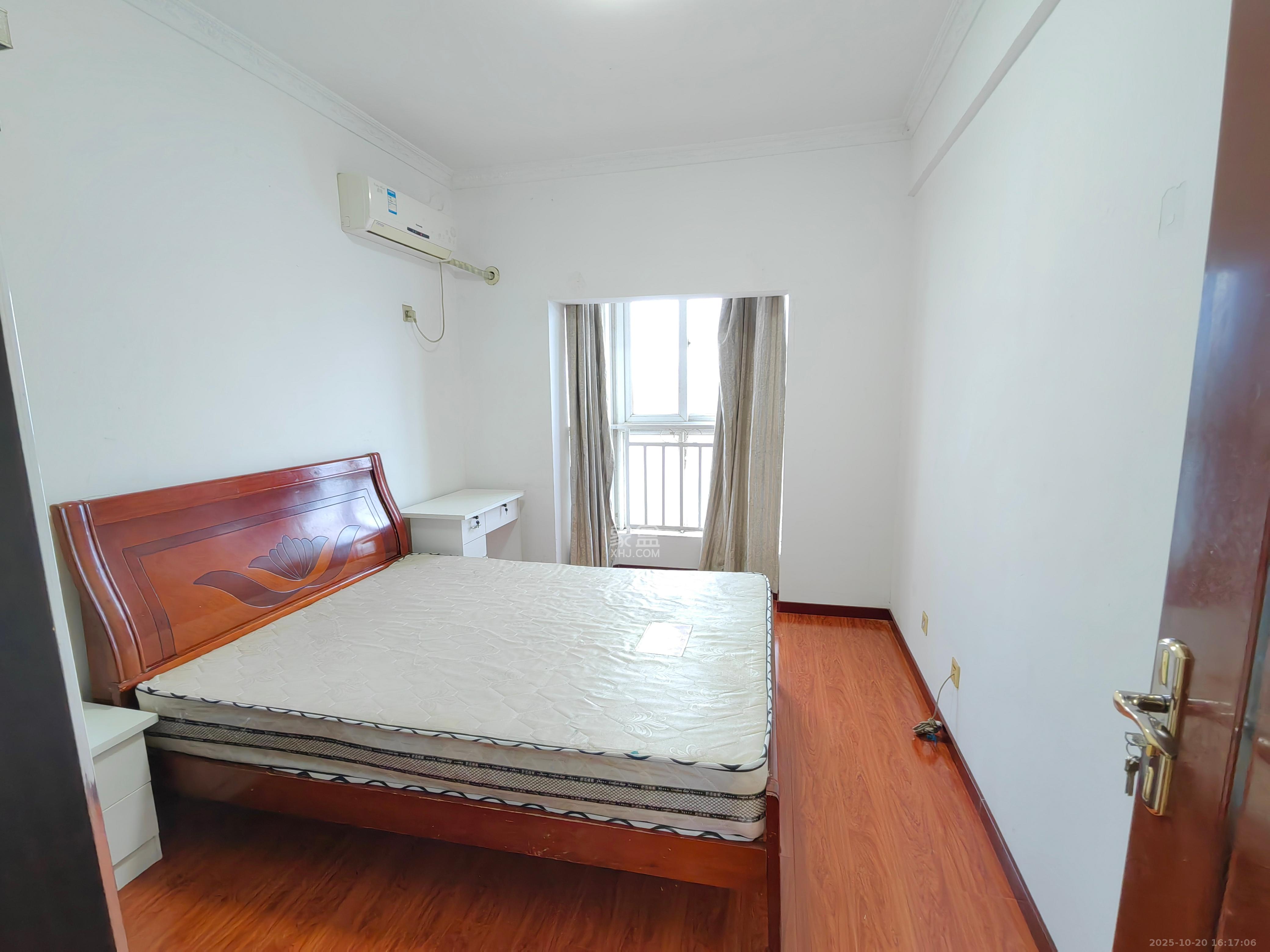 先锋水韵花都 3室2厅2卫 2500.0元/月 先锋水韵花都 3室2厅2卫 2500.0元/月室内图