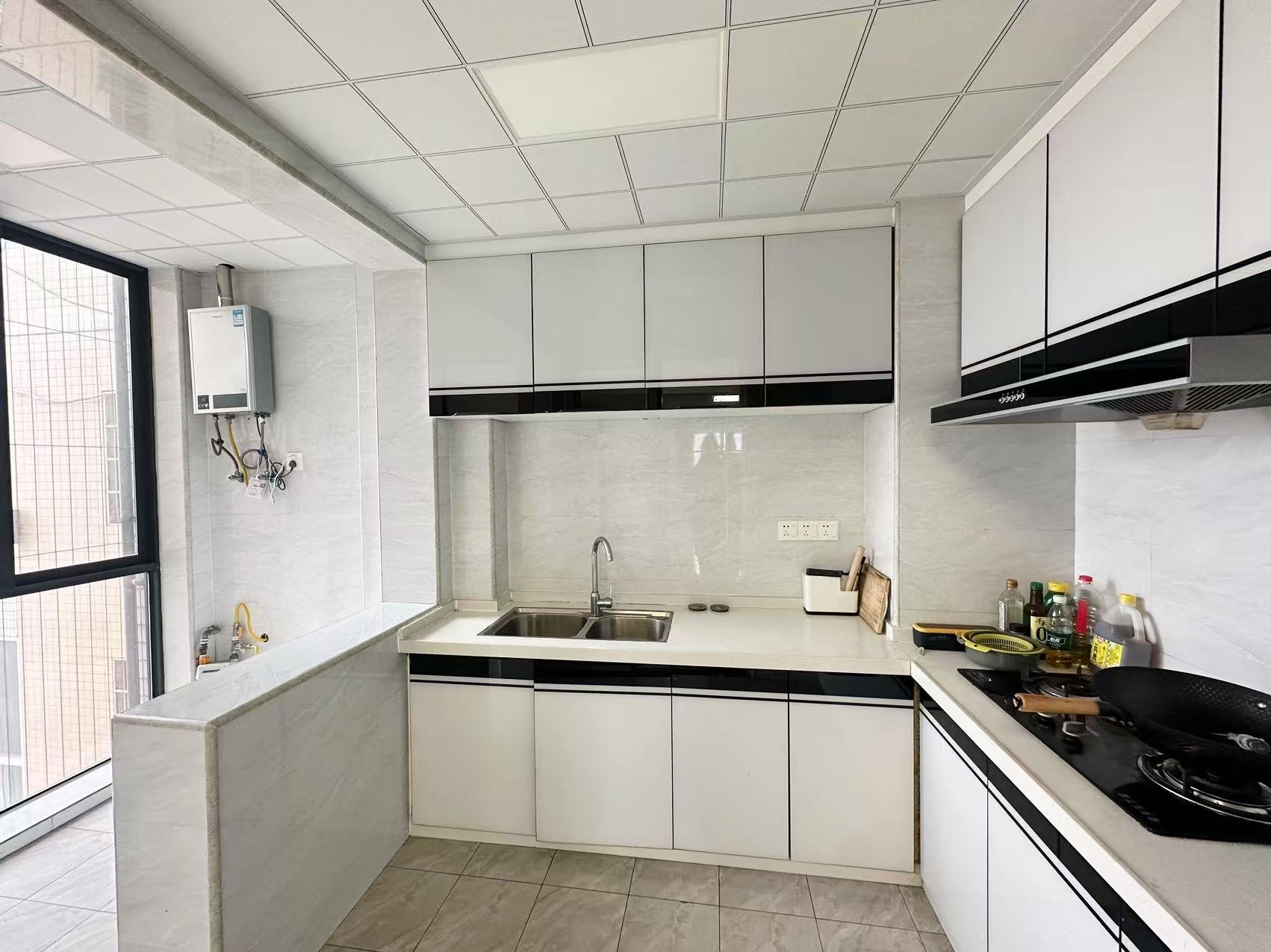 仁济新村 1室0厅0卫 2680.0元/月 仁济新村 1室0厅0卫 2680.0元/月室内图