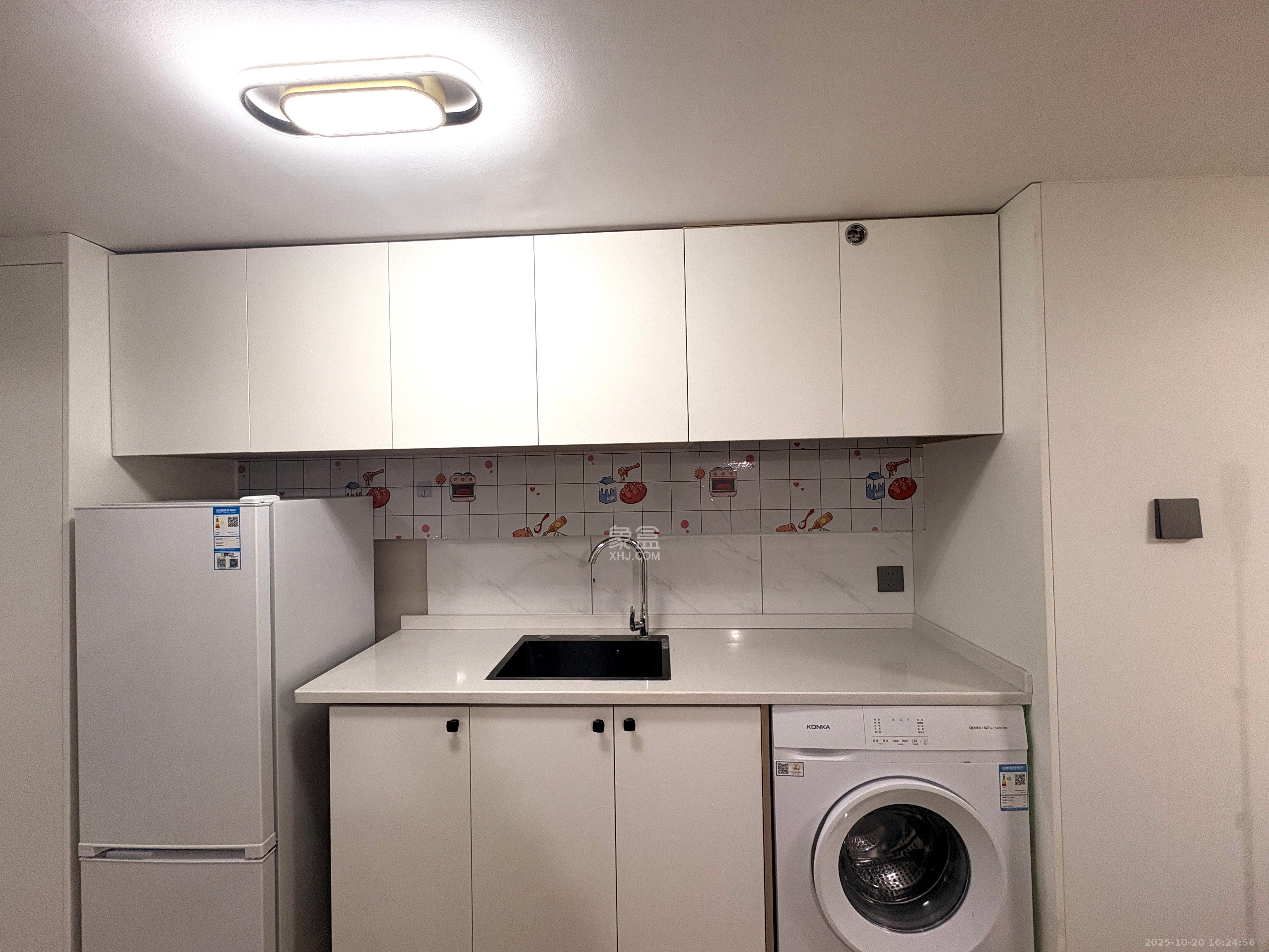 梅溪悦章  1室0厅1卫    1500.0元/月室内图