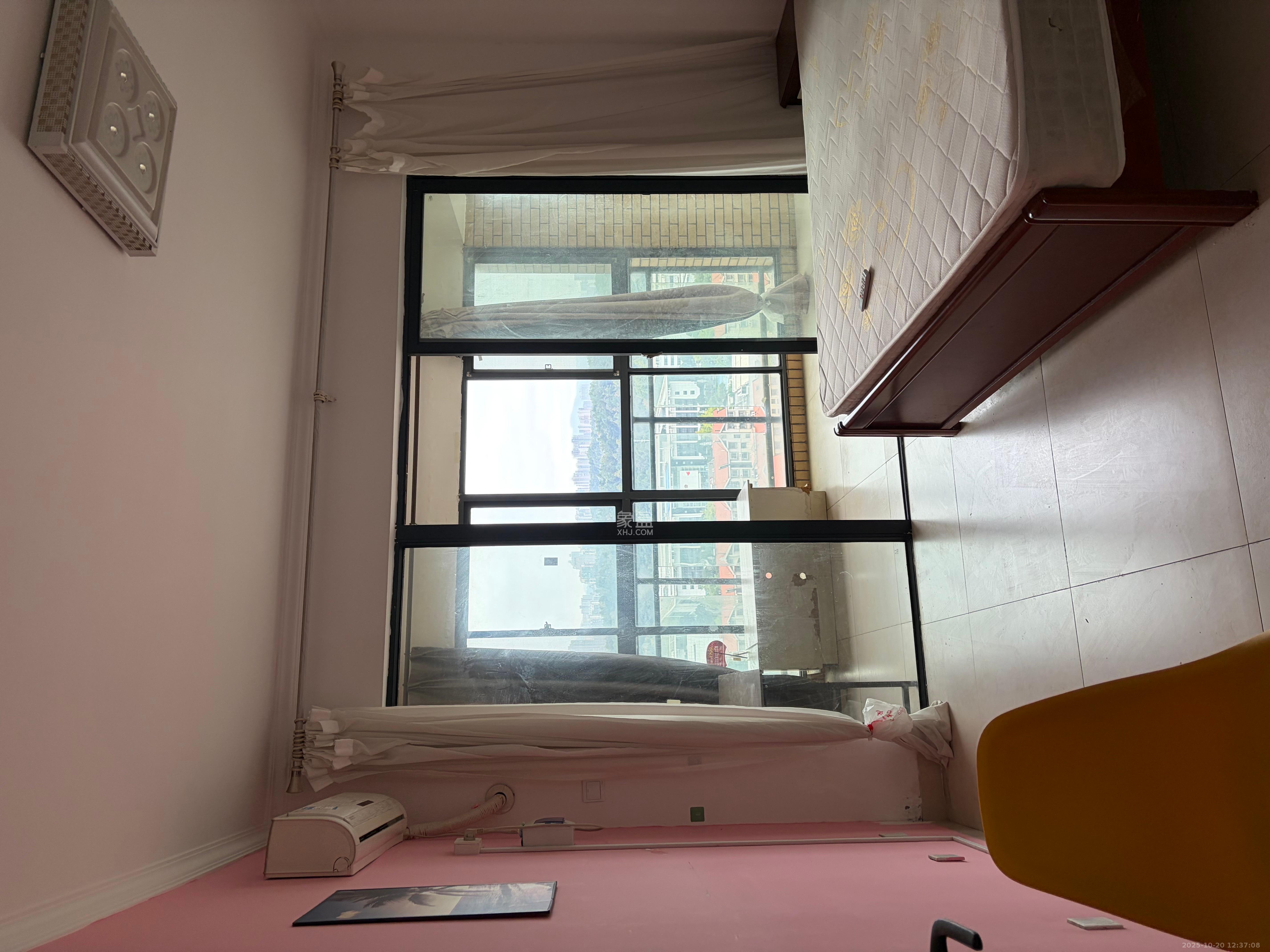 北京御园一二期(国泰嘉园) 4室2厅2卫 3200.0元/月 北京御园一二期(国泰嘉园) 4室2厅2卫 3200.0元/月室内图