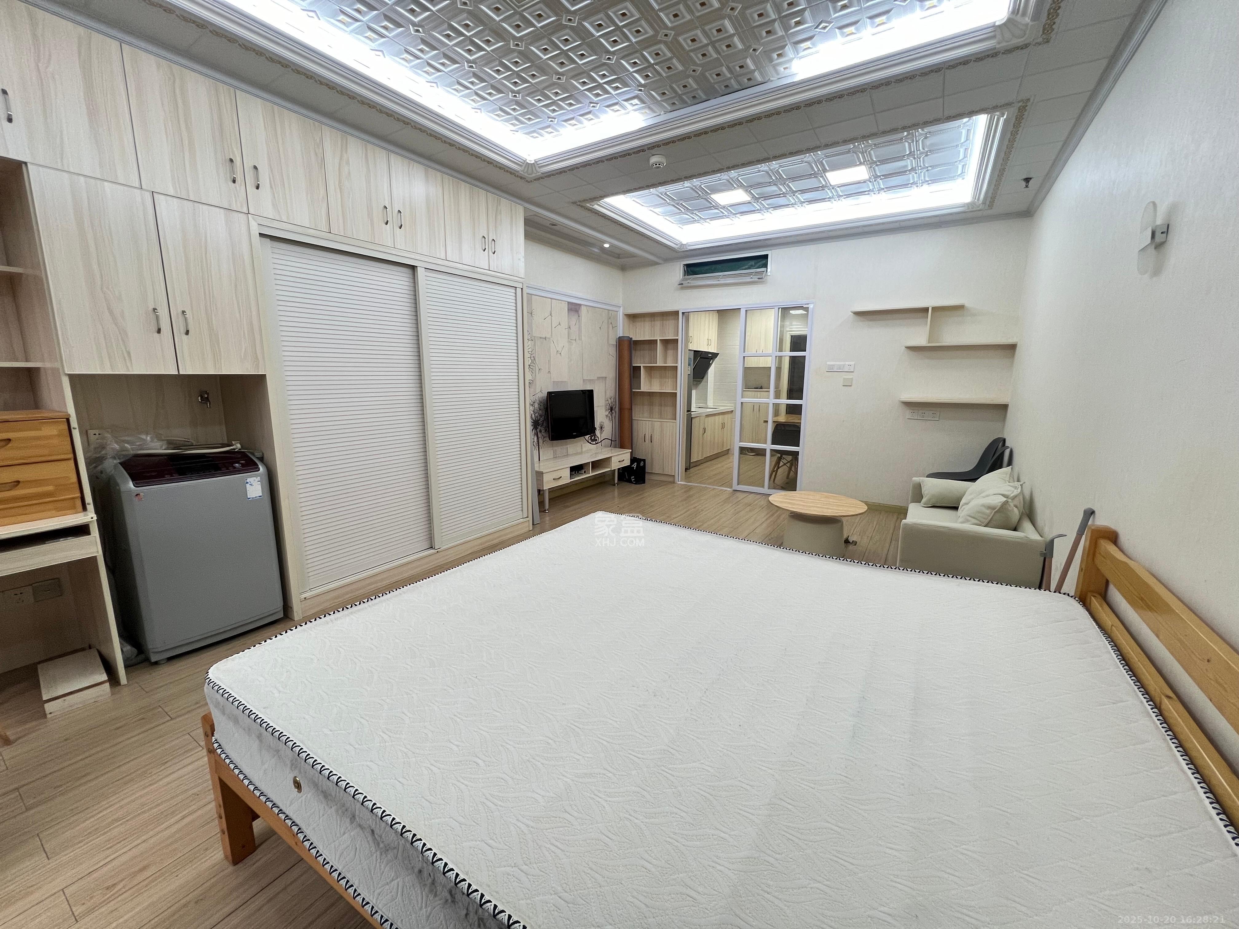 御溪国际  1室1厅1卫    1680.0元/月室内图