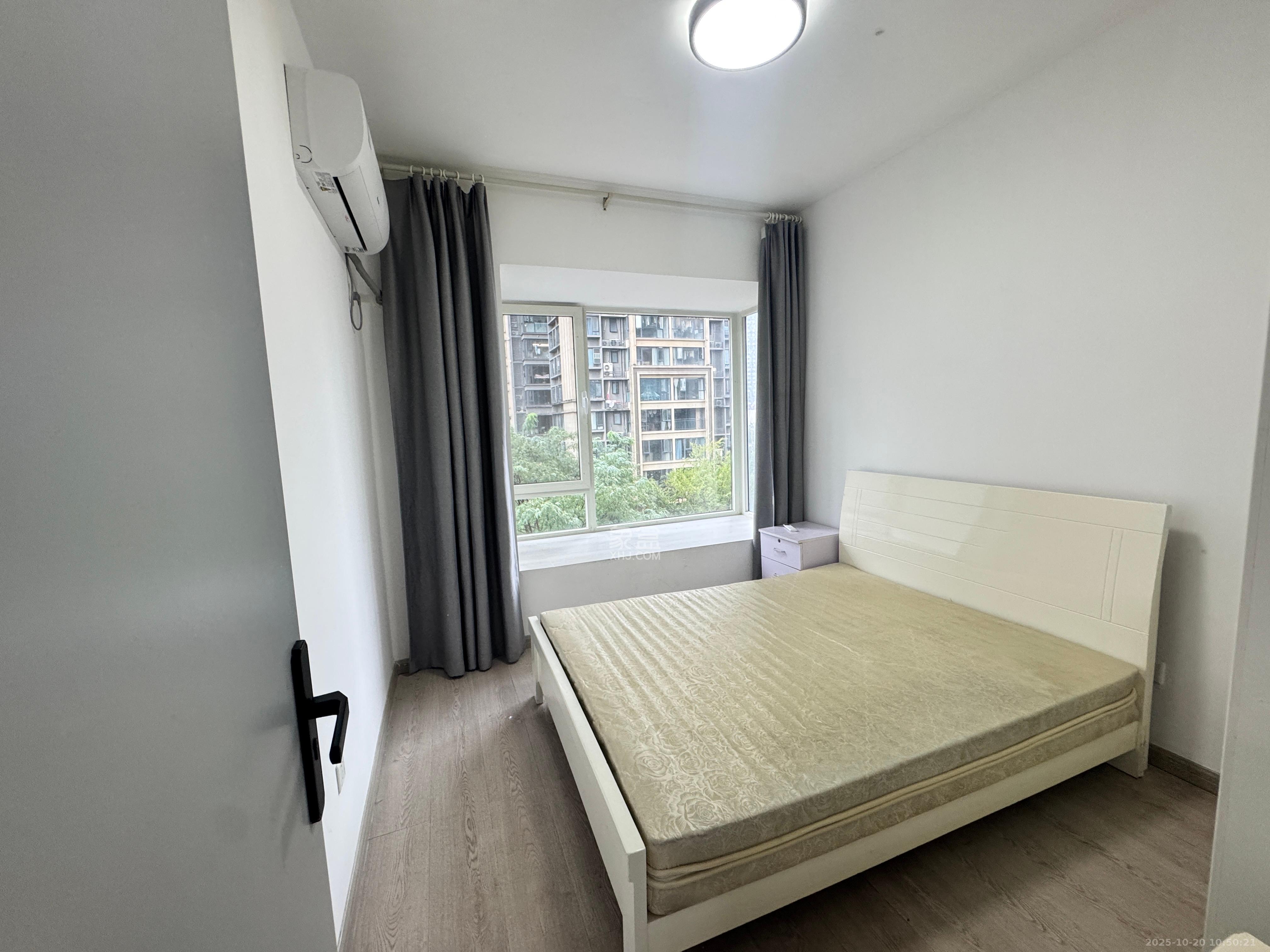 北辰三角洲E7区  4室2厅2卫    3700.0元/月室内图